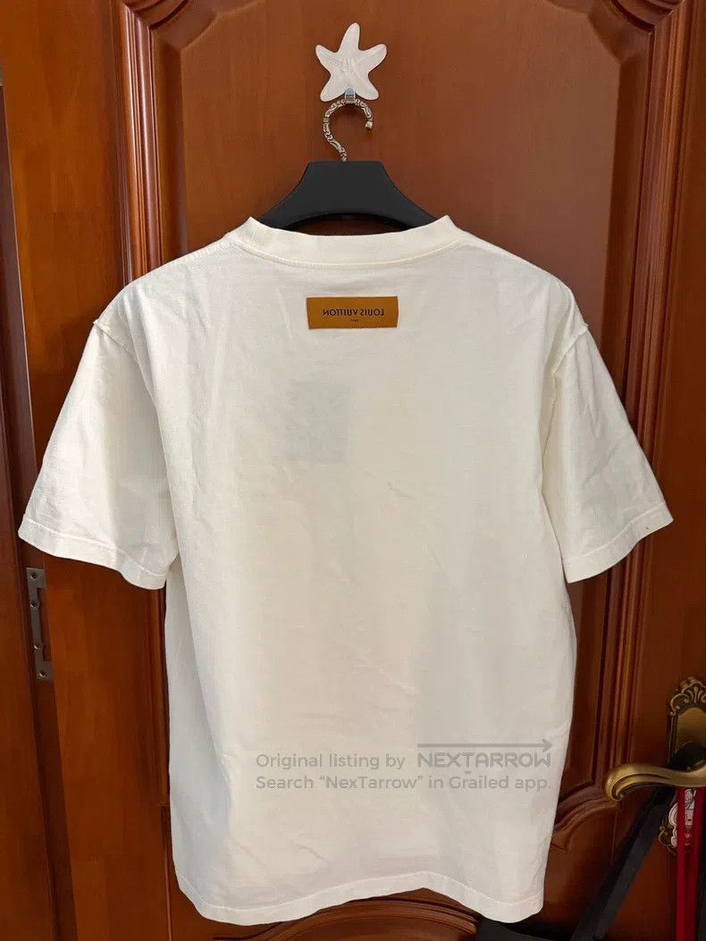 Louis Vuitton Louis Vuitton Embossed logo short sleeve Size US XL / EU 56 / 4 - 2 Thumbnail
