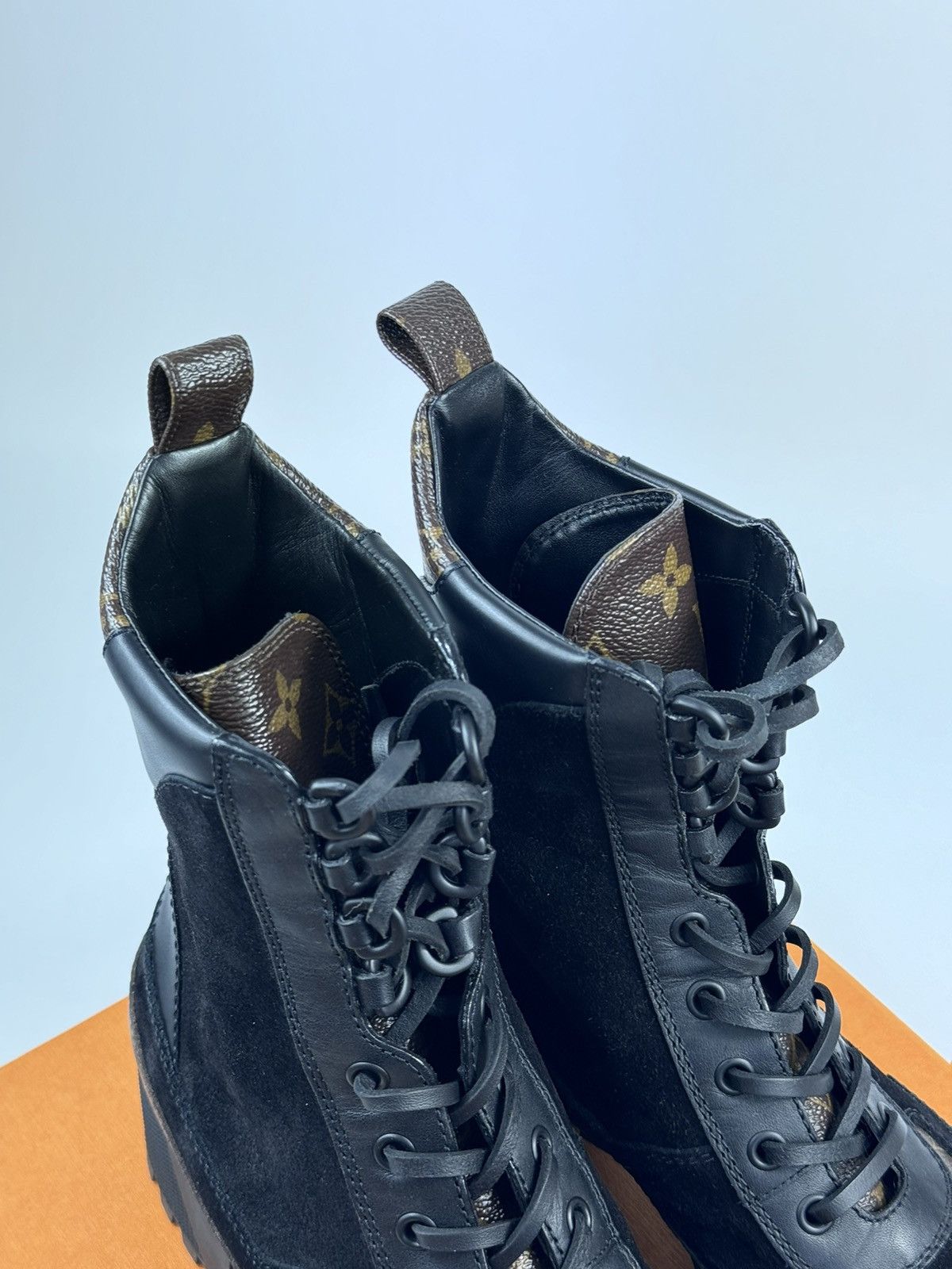 Louis Vuitton Laureate Desert Boot Size US 7 / IT 37 - 7 Thumbnail