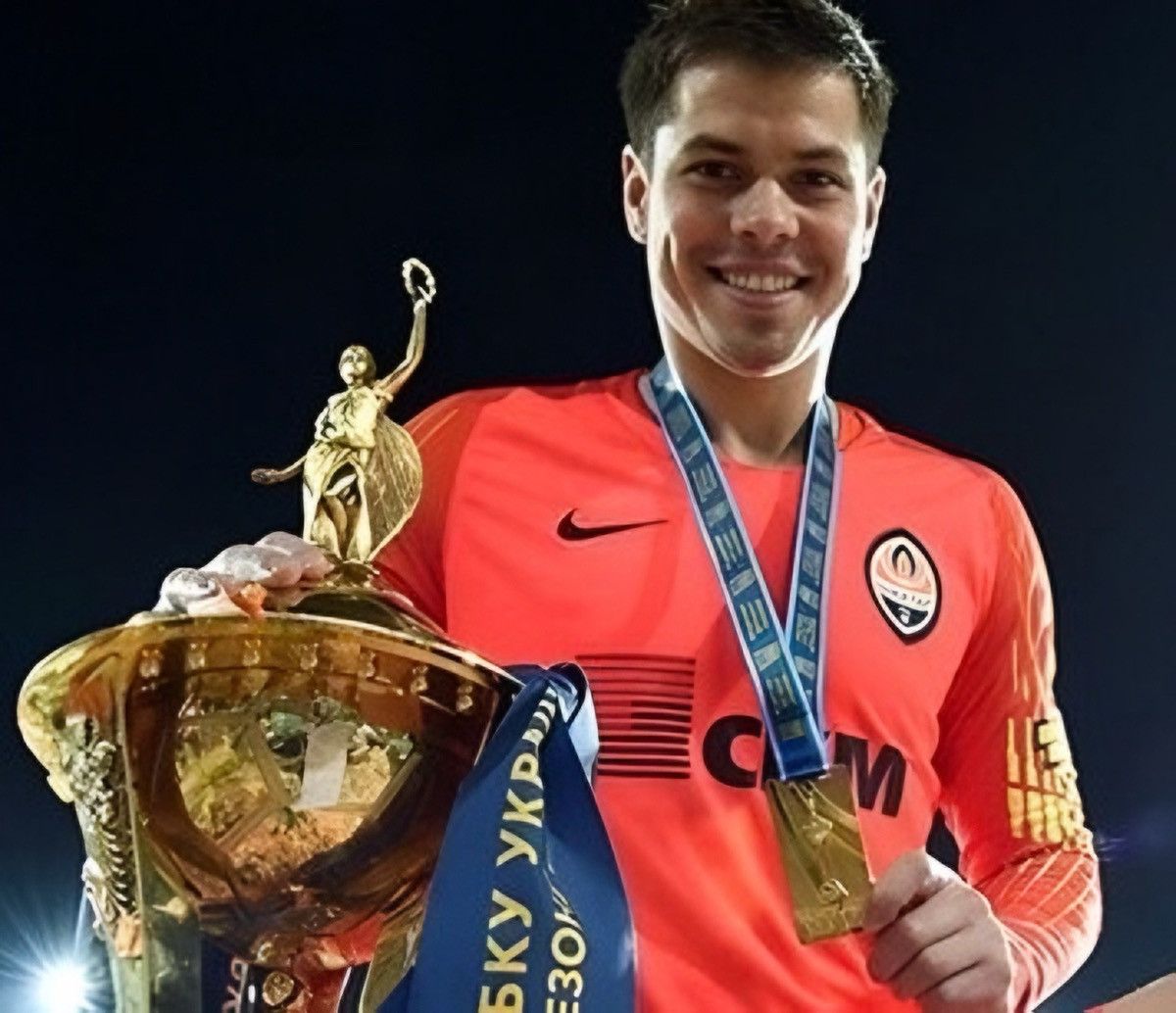 Nike 2018 2019 Shakhtar Donetsk Player Issue Nike Soccer Jersey Size US L / EU 52-54 / 3 - 2 Thumbnail