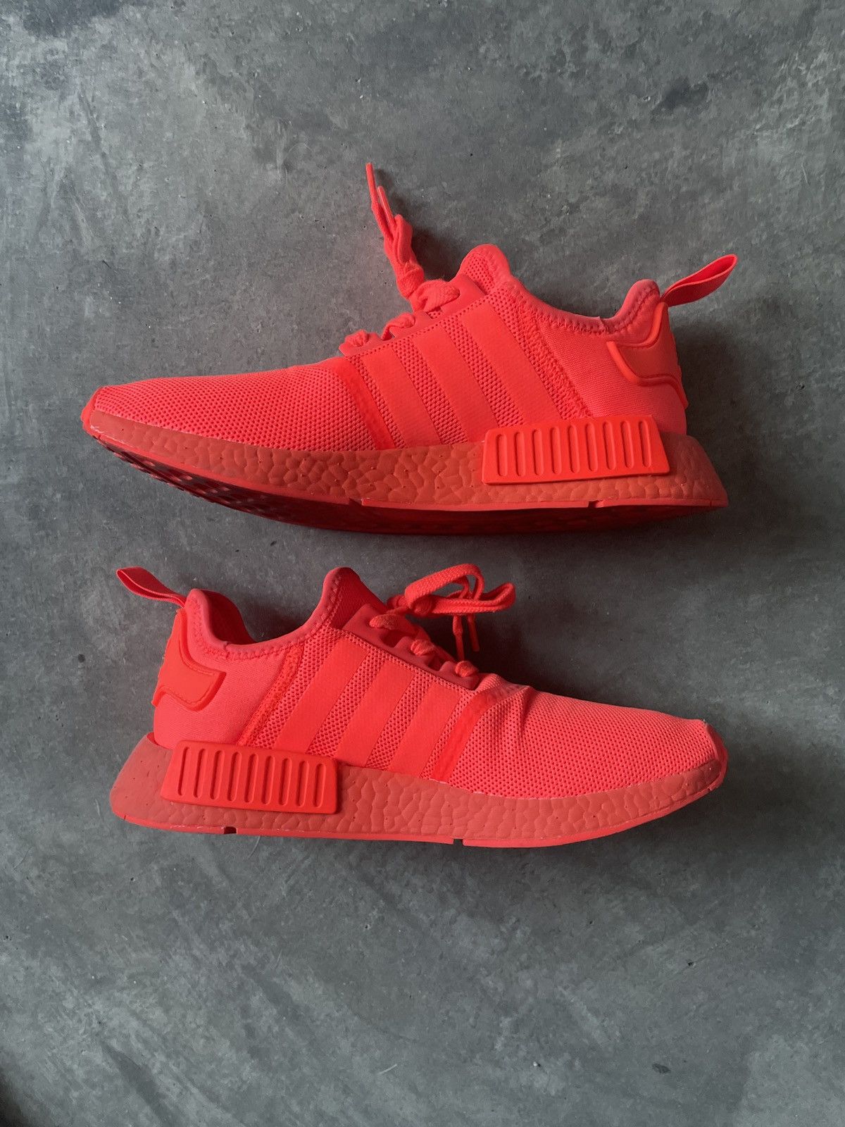 Adidas Adidas NMD R1 Size US 9.5 / EU 42-43 - 2 Thumbnail