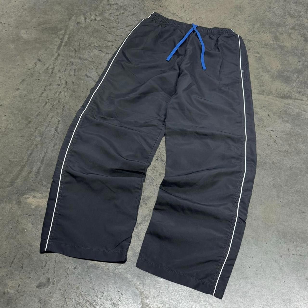 Old Navy × Vintage Vintage Y2K Old Navy Side Stripe Nylon Track Pants Size US 32 / EU 48 - 1 Thumbnail