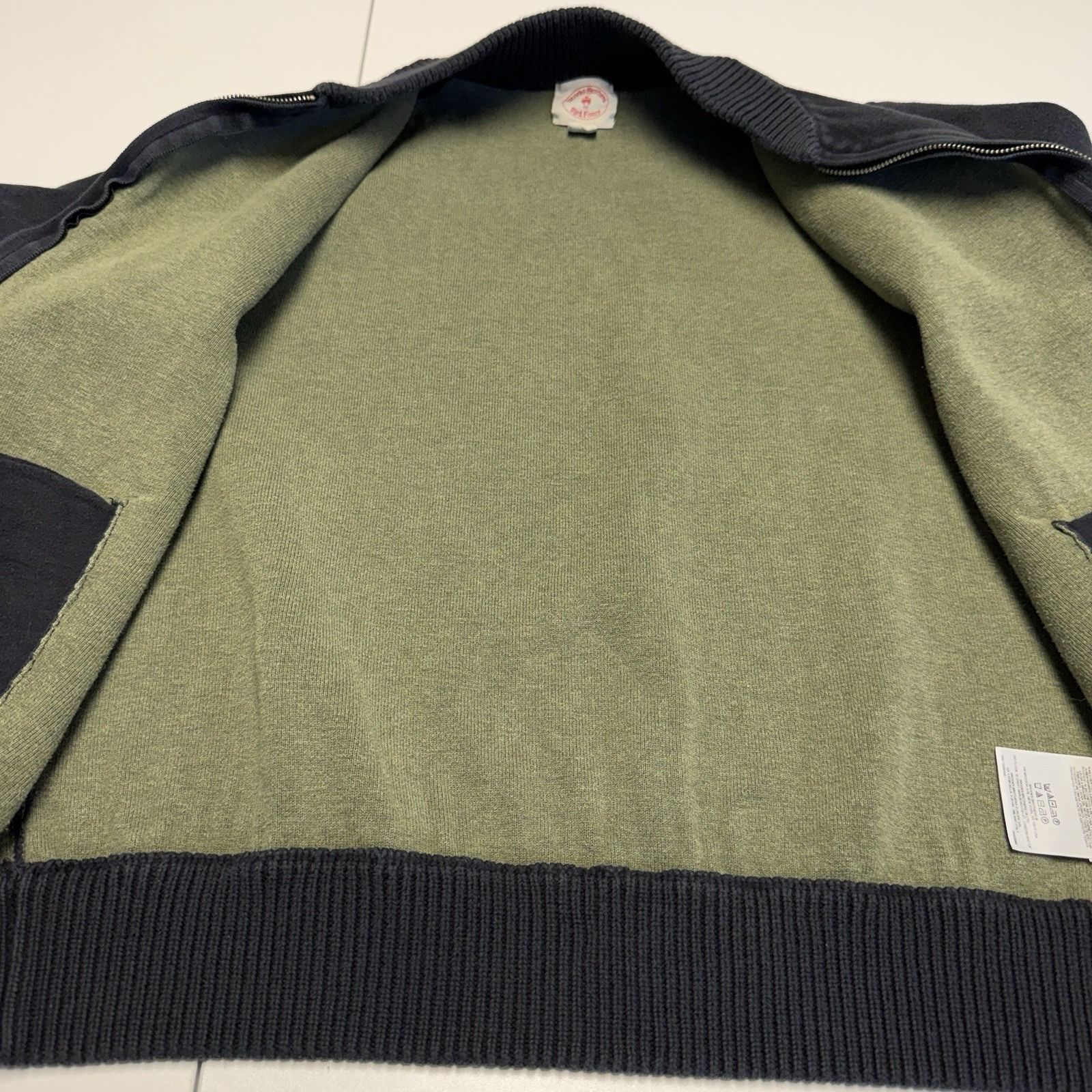 Brooks Brothers Brooks Brothers "Red Fleece" Sweatshirt Mens Medium Black Size US M / EU 48-50 / 2 - 11 Thumbnail
