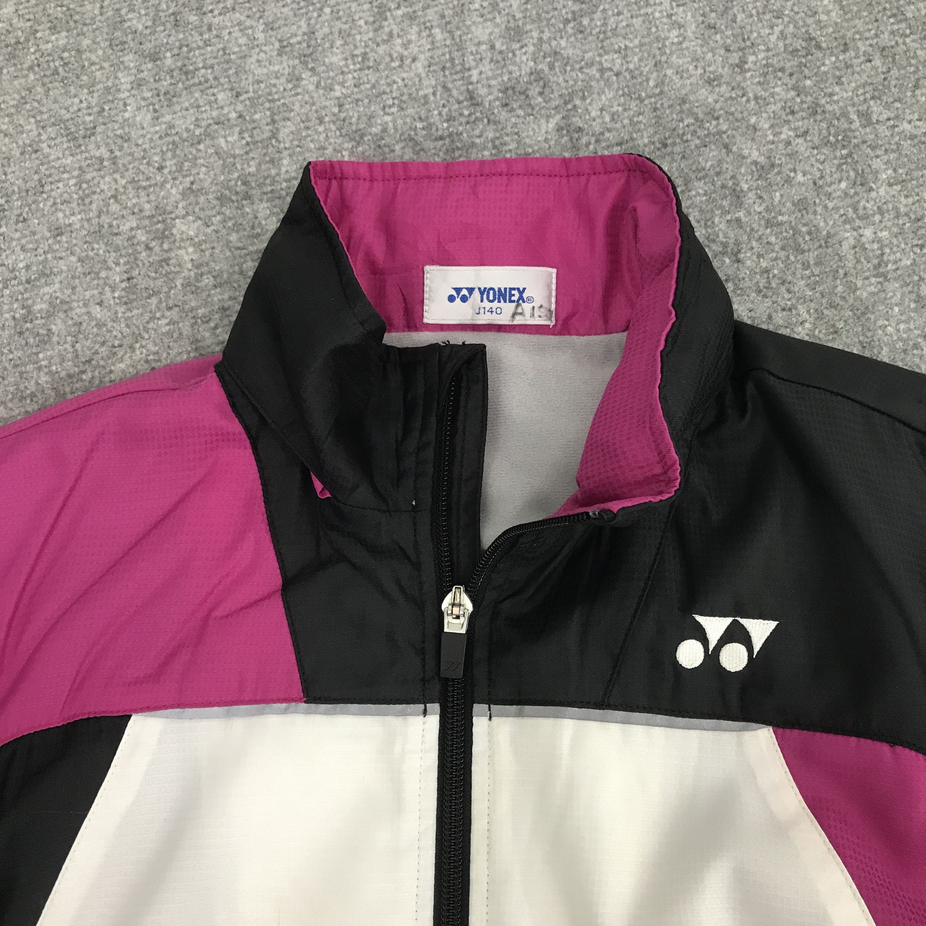Japanese Brand × Vintage Rare Yonex heatcapsule windbreaker jacket Size US S / EU 44-46 / 1 - 8 Thumbnail