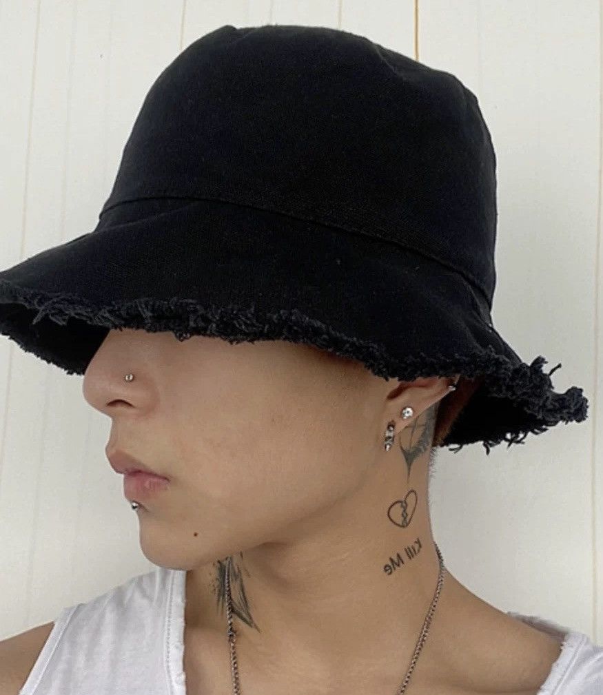 Japanese Brand Outdoor utility grunge distressed bucket hat Size ONE SIZE - 1 Thumbnail