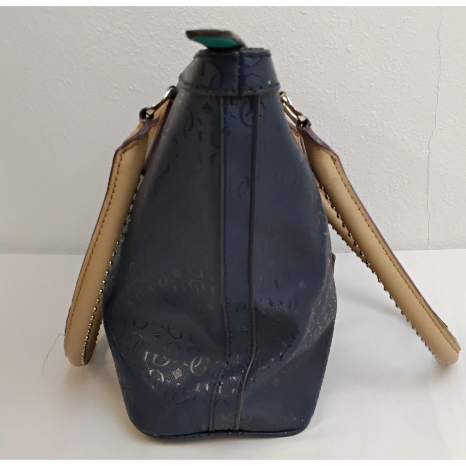 Guess Guess 1981 Los Angeles Tote Handbag Blue Embossed Size ONE SIZE - 4 Thumbnail