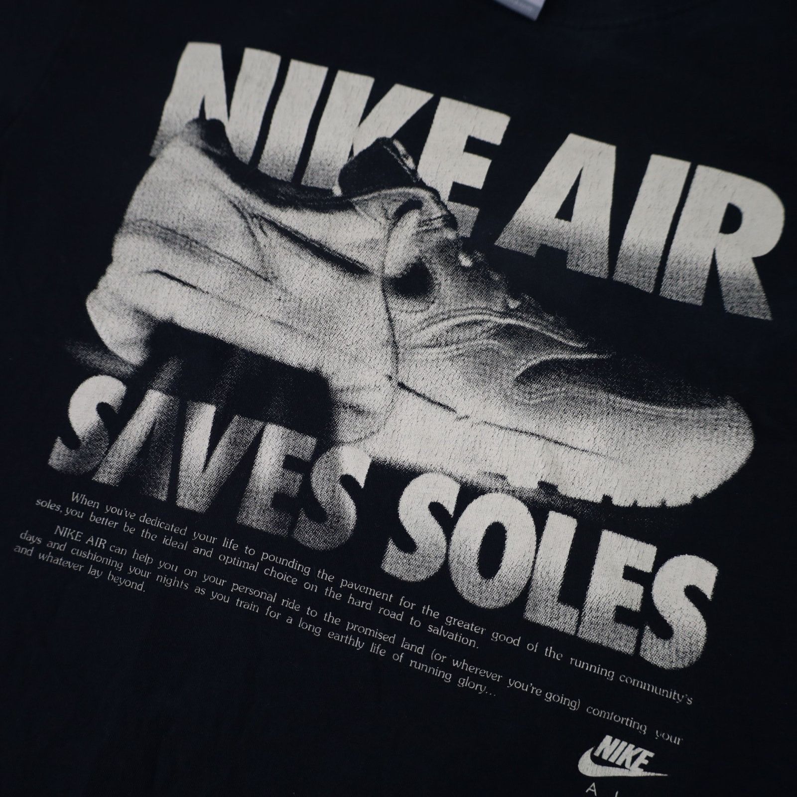 Nike × Vintage Vintage Y2k Nike Air Saves Soles Graphic T Shirt Size US S / EU 44-46 / 1 - 4 Thumbnail