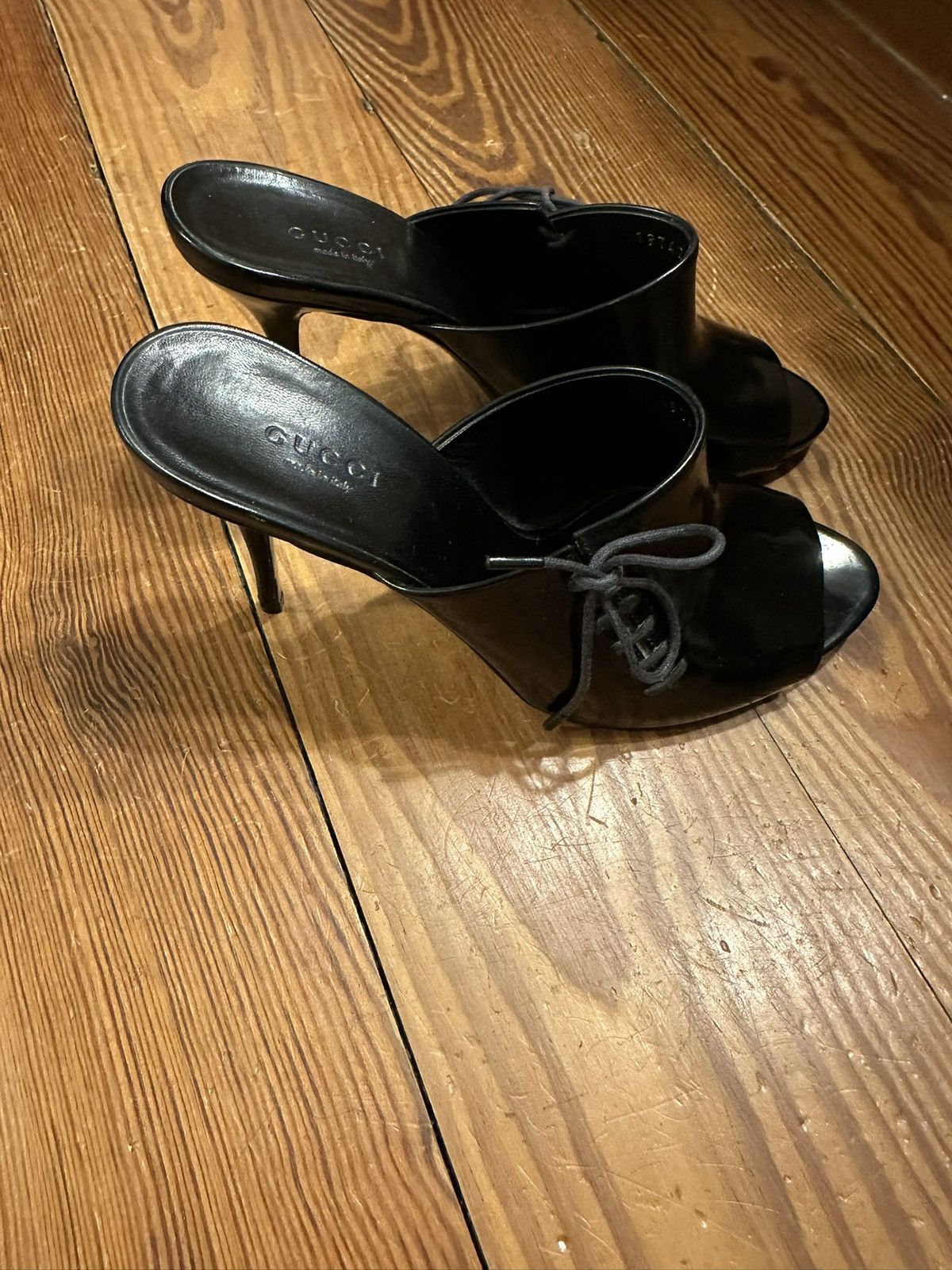 Gucci Gucci Mules Size US 7.5 / IT 37.5 - 2 Thumbnail