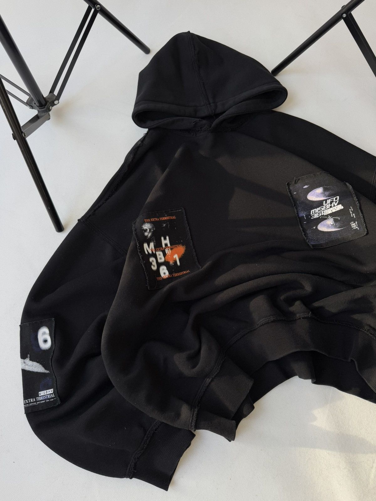 Misbhv MISBHV x UFO Print Boxy Fit Hoodie Distressed Type Hoodie Size US M / EU 48-50 / 2 - 17 Thumbnail