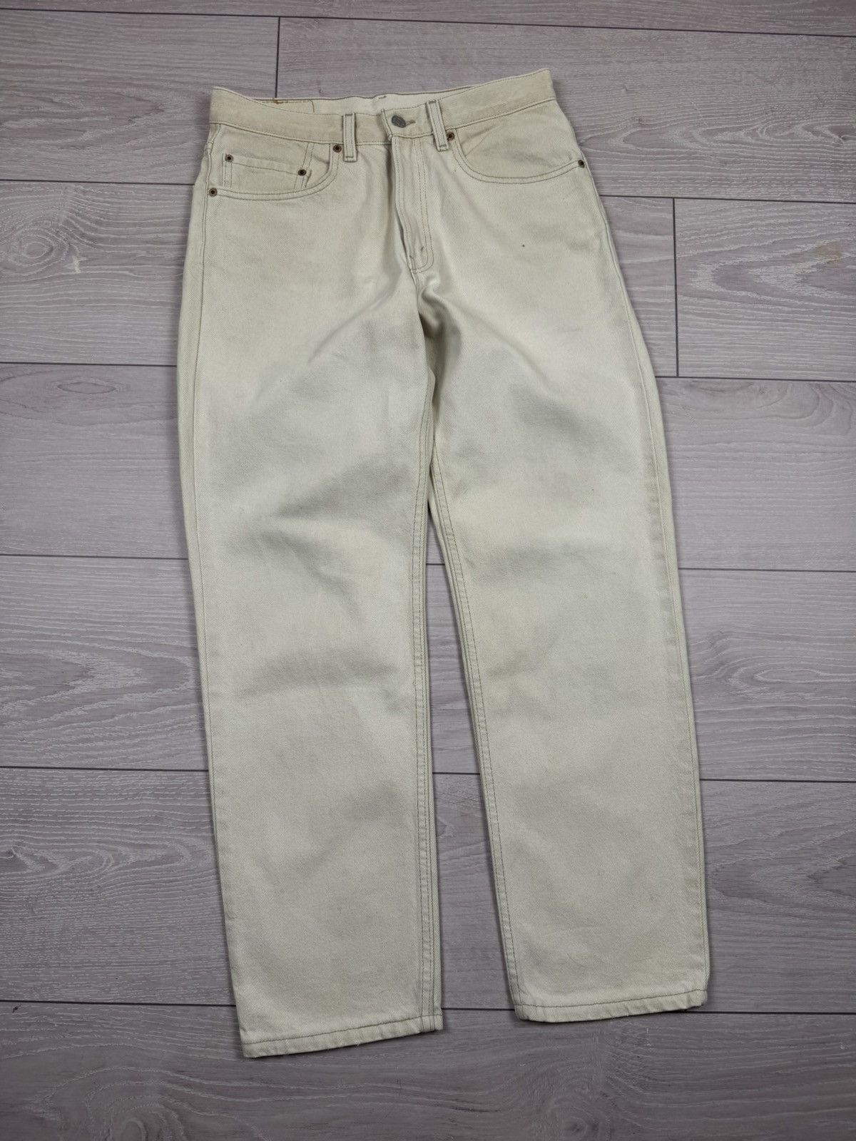 Levi's Vintage 90s Levis 550 Beige Faded Jeans Made in USA 32 sz Size US 32 / EU 48 - 2 Thumbnail