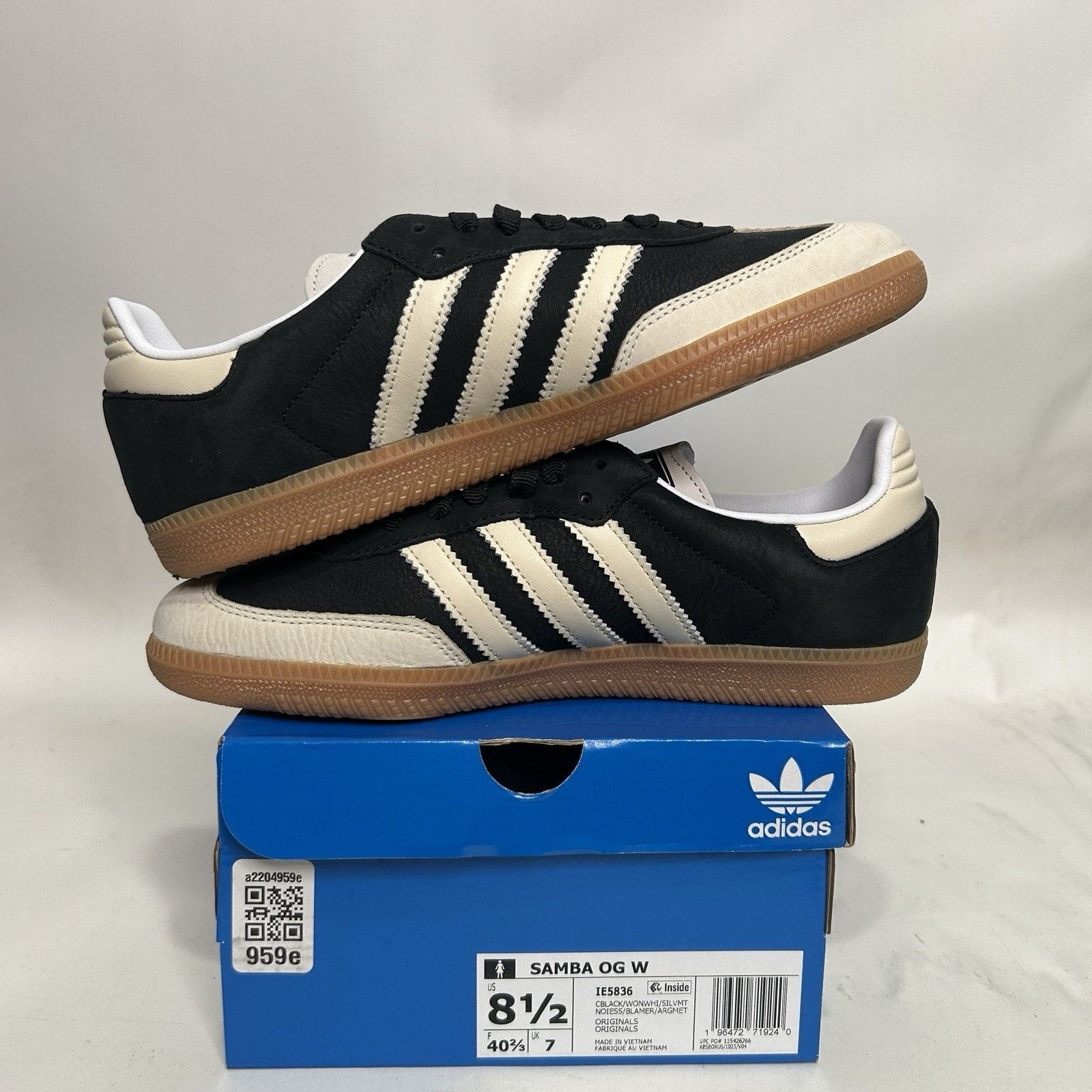 Adidas adidas Samba OG WMNS “Core Black Wonder White” Size US 8.5 / IT 38.5 - 3 Thumbnail