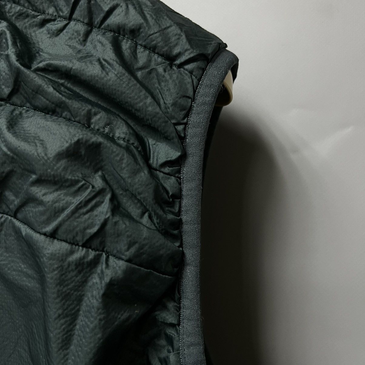 ORTOVOX Ortovox Swisswool Vest Reversible Size US L / EU 52-54 / 3 - 20 Thumbnail