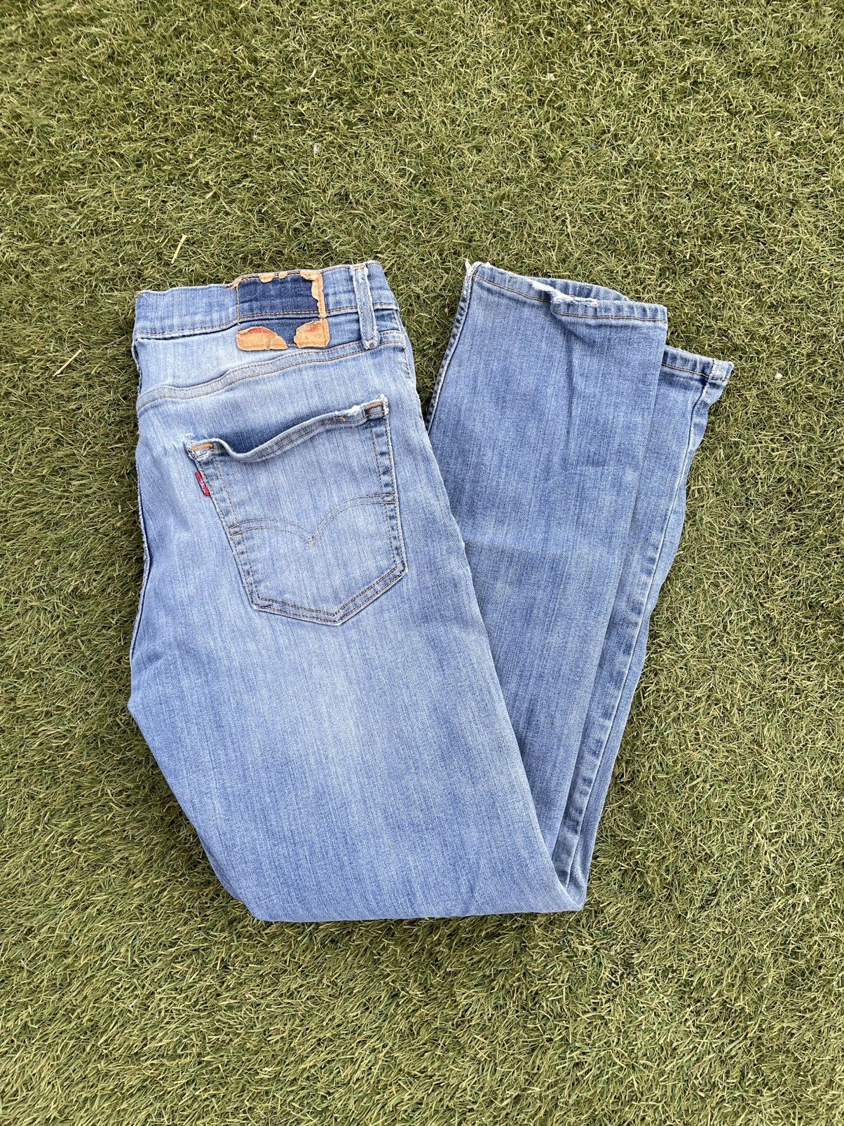 Levi's Levi’s 501 Waterless Denim Jeans Men’s Size 33x32 Button Size US 33 - 8 Thumbnail