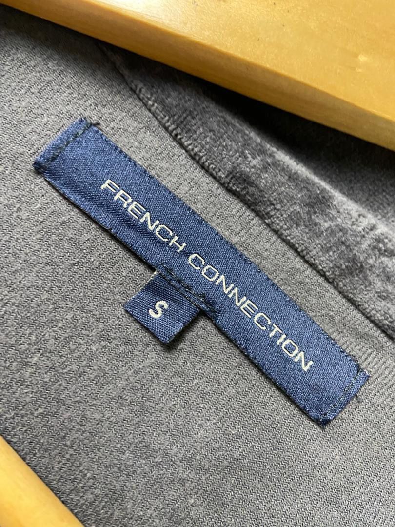 Japanese Brand French Connection FCUK Zip Up Jumper (190) Size US S / EU 44-46 / 1 - 3 Thumbnail