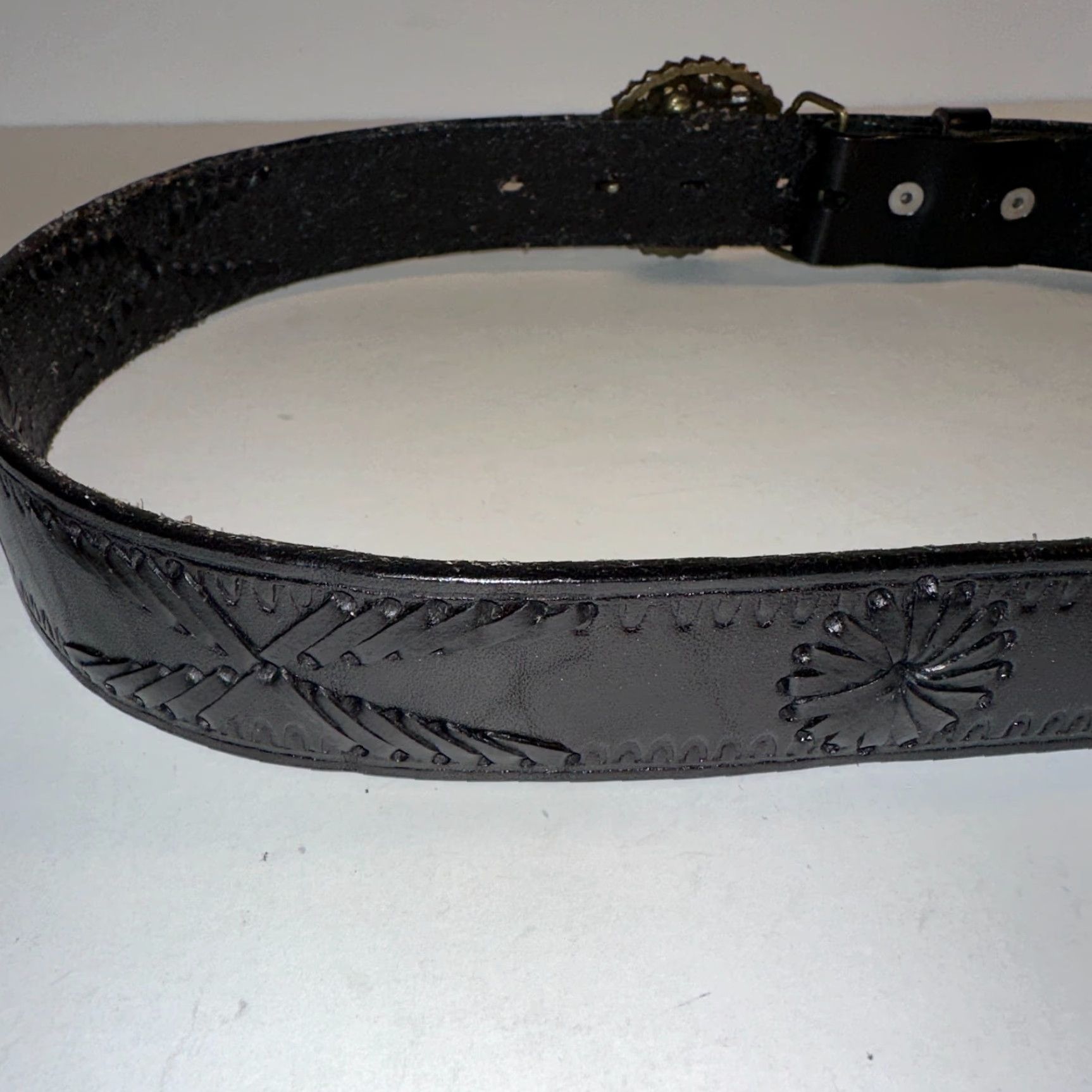 Vintage B-Low The Belt Belt Women Black Leather Rhinestone Embossed Boho 34 Black Leather Rhinestone Buckle Adjustable Belt Womens 34-35 in Regular XS Size ONE SIZE - 4 Thumbnail