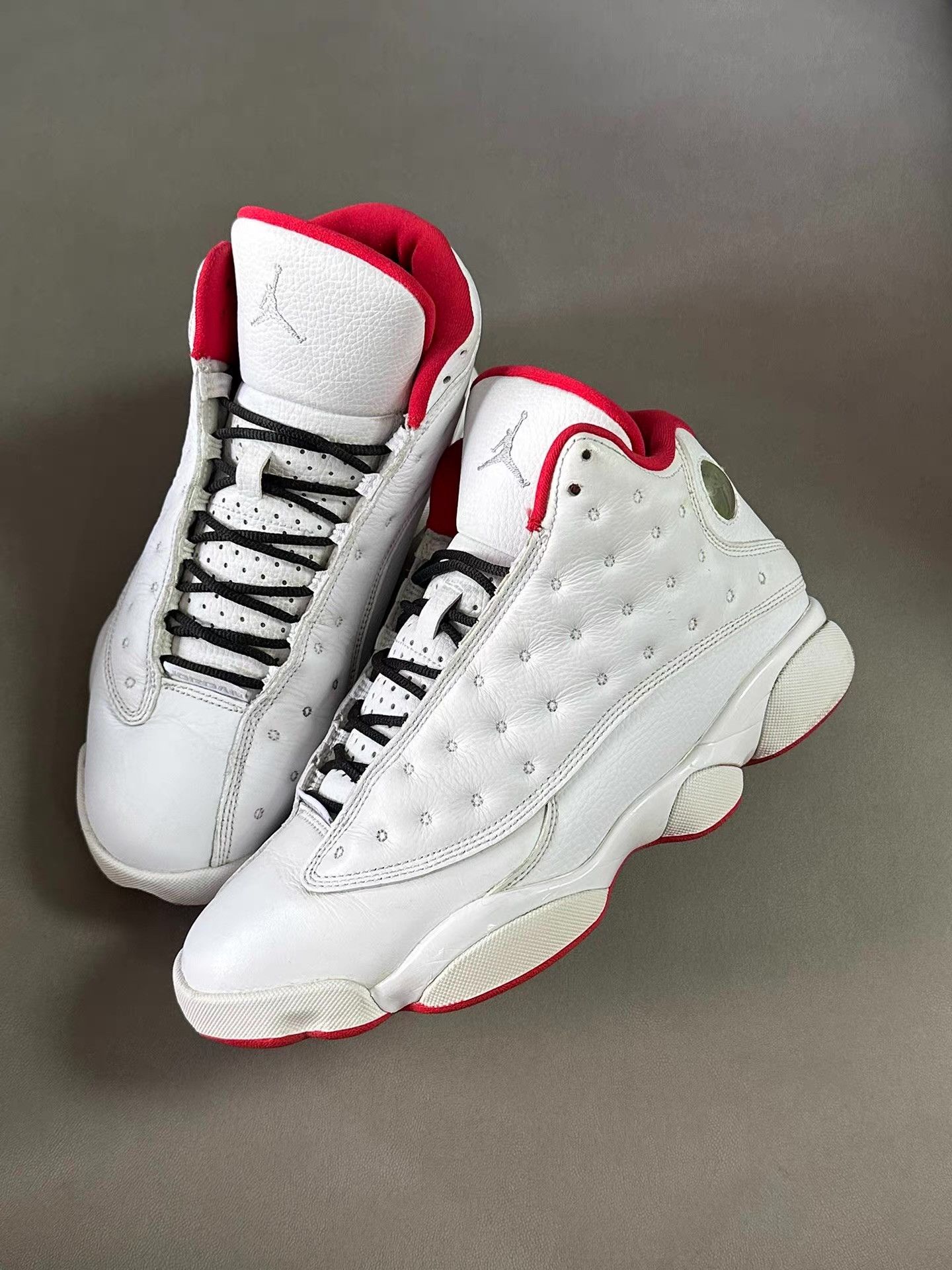 Nike Air Jordan 13 HOF White & Red Ｑ20 Size US 8 / EU 41 - 1 Thumbnail