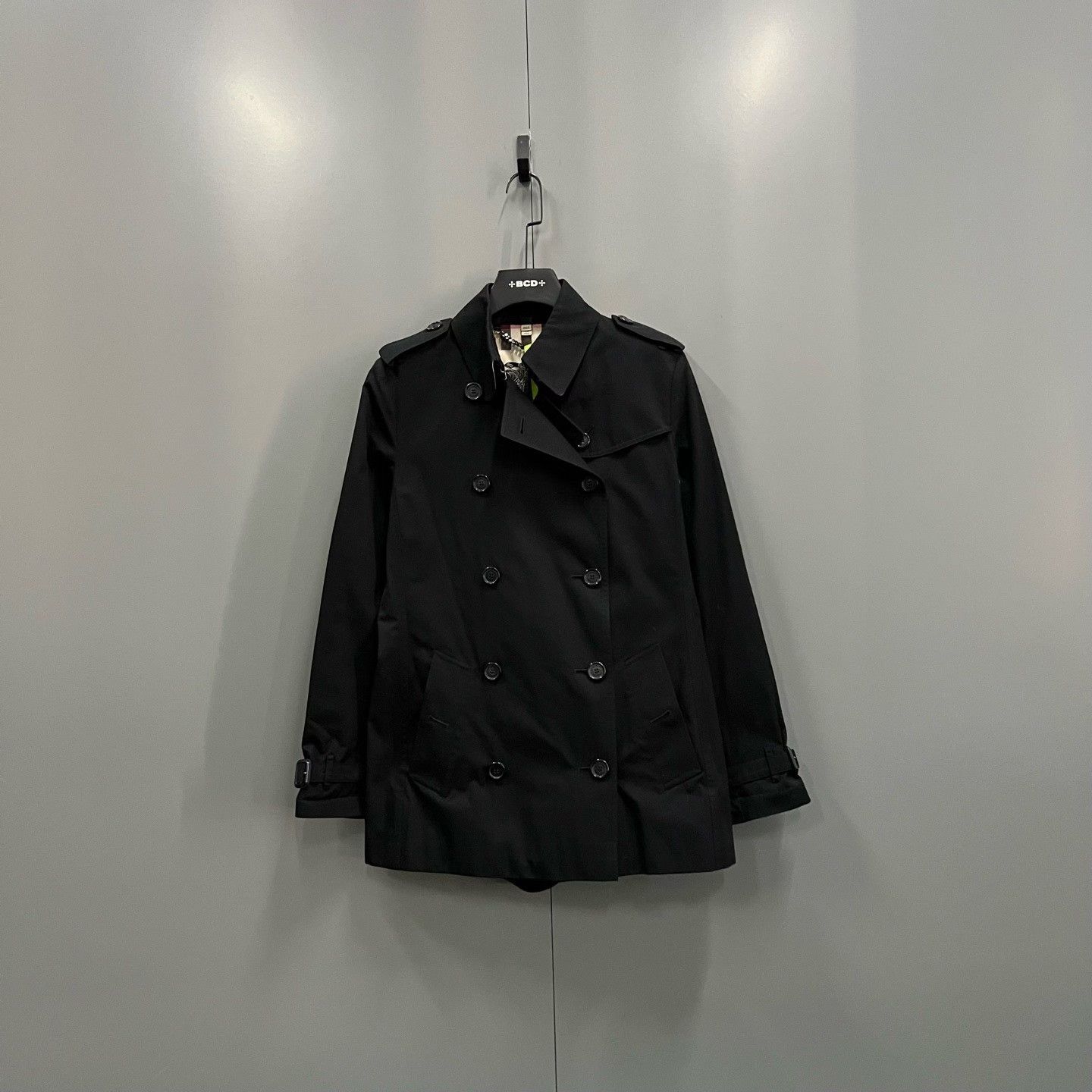 Burberry Burberry Black Coat it_42 Women Size M / US 6-8 / IT 42-44 - 1 Thumbnail