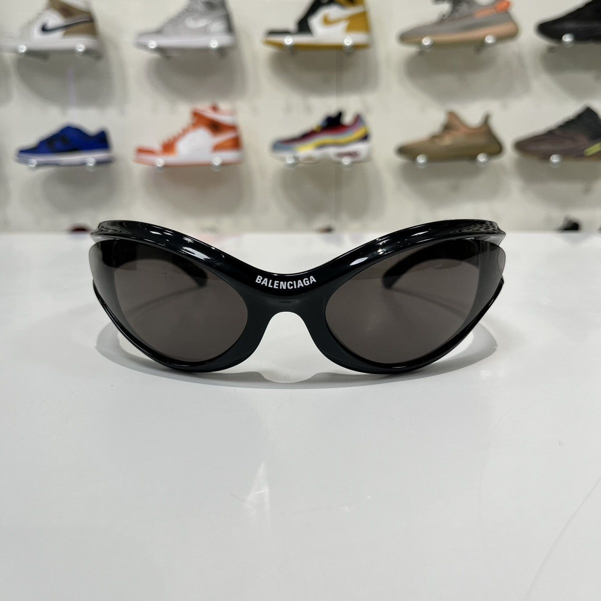 Balenciaga Balenciaga Sunglasses Black Size ONE SIZE - 2 Thumbnail