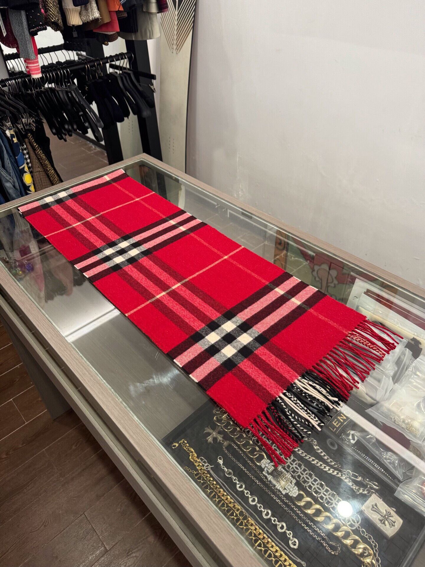 Burberry Burberry Red Plaid Cashmere Scarf Size ONE SIZE - 1 Thumbnail