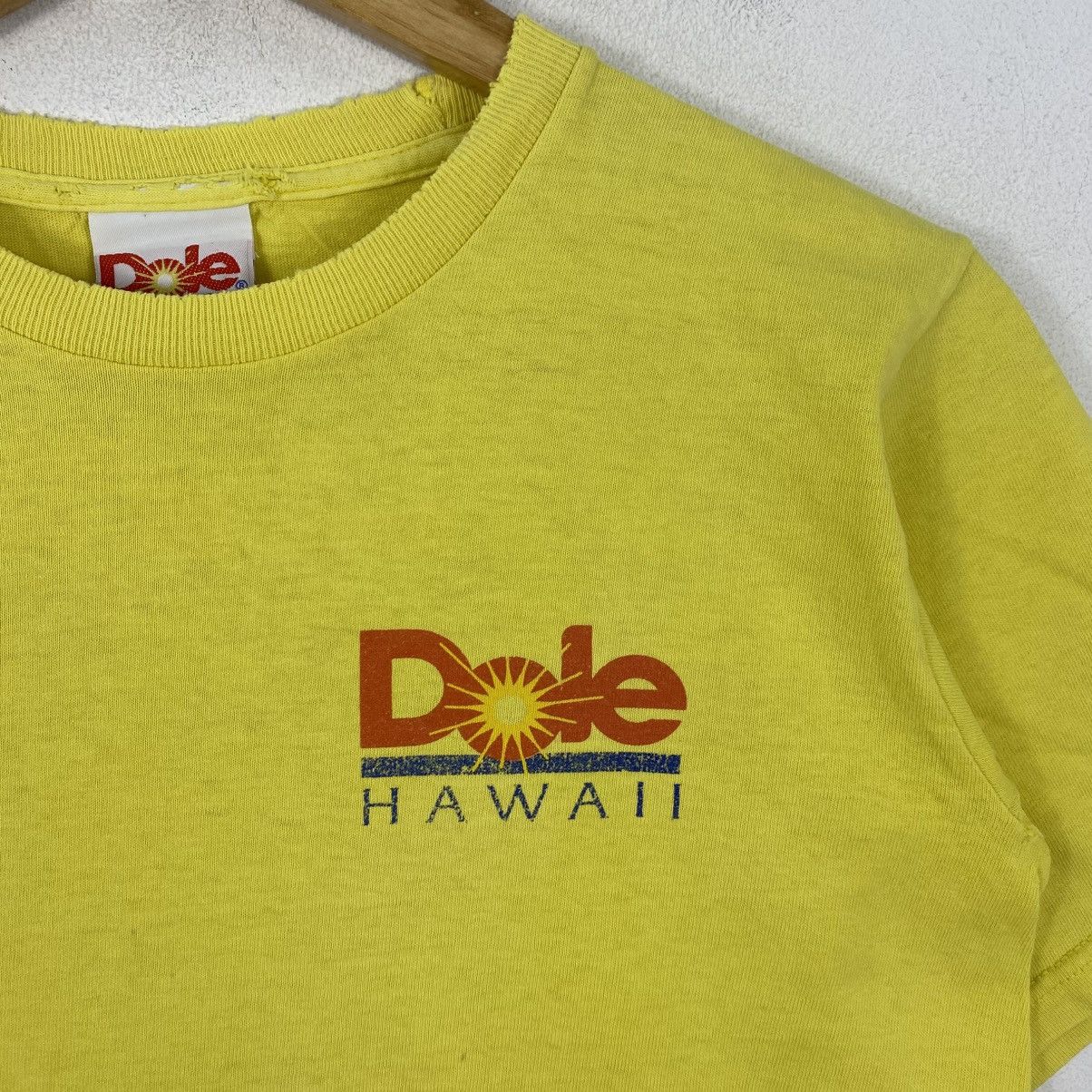Vintage Vintage Dole Hawaii T Shirt Yellow USA Made Graphic Tee Size S / US 4 / IT 40 - 4 Thumbnail