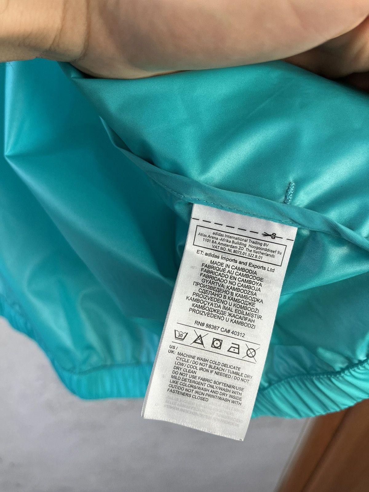 Adidas Adidas - Light rain jacket L Size US L / EU 52-54 / 3 - 6 Thumbnail