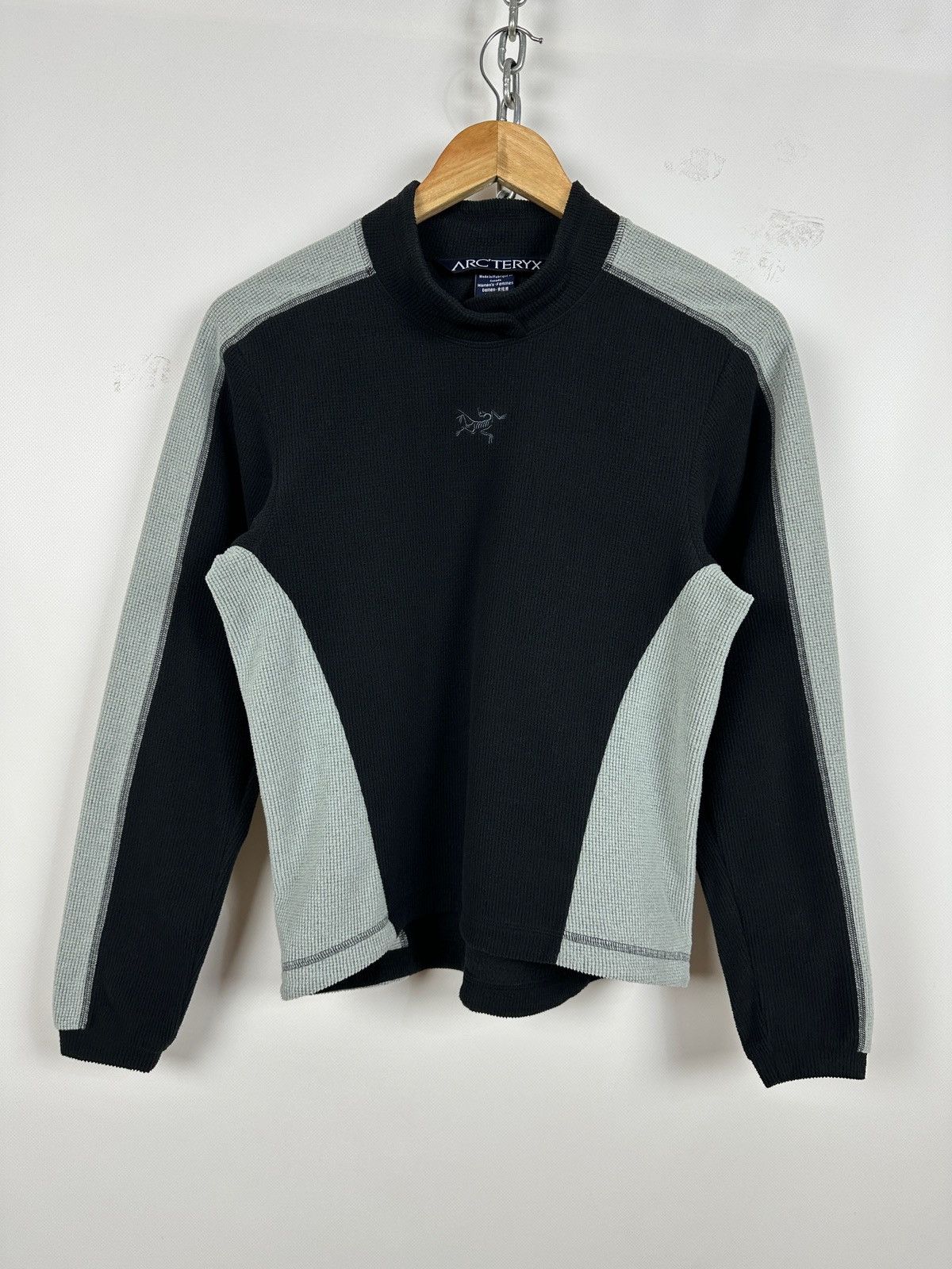 Arc'teryx Vintage Arcteryx Center Logo Delta LT Polartec Fleece Size S / US 4 / IT 40 - 1 Thumbnail