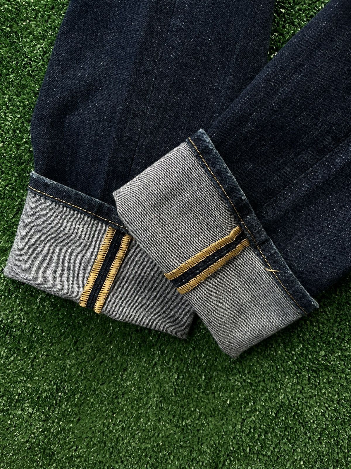 Dsquared2 Dsquared2 Sexy Twist Patch Paint Denim Straight Distressed Size US 30 / EU 46 - 15 Thumbnail