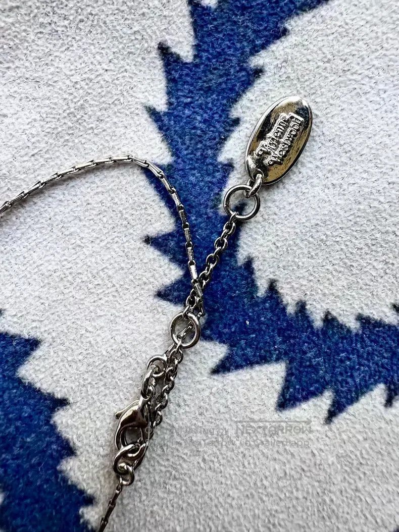Vivienne Westwood Vivienne Westwood White Mother-of-Pearl Saturn Necklace Size ONE SIZE - 3 Thumbnail