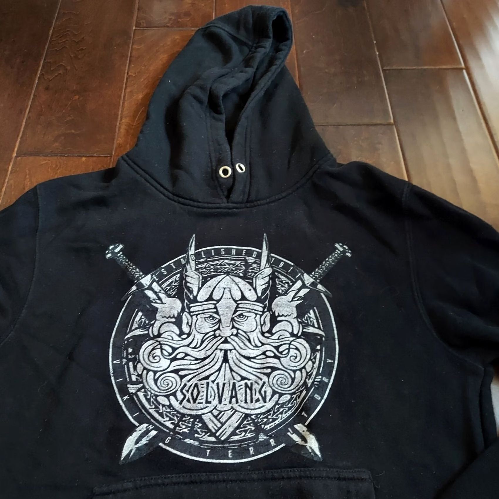 Vintage VINTAGE Lane Seven Solvang Viking Hoodie Mens Shirt S Black Polyester Cotton Pullover Hooded Crew Neck Winter Fall B801 Size US S / EU 44-46 / 1 - 6 Thumbnail