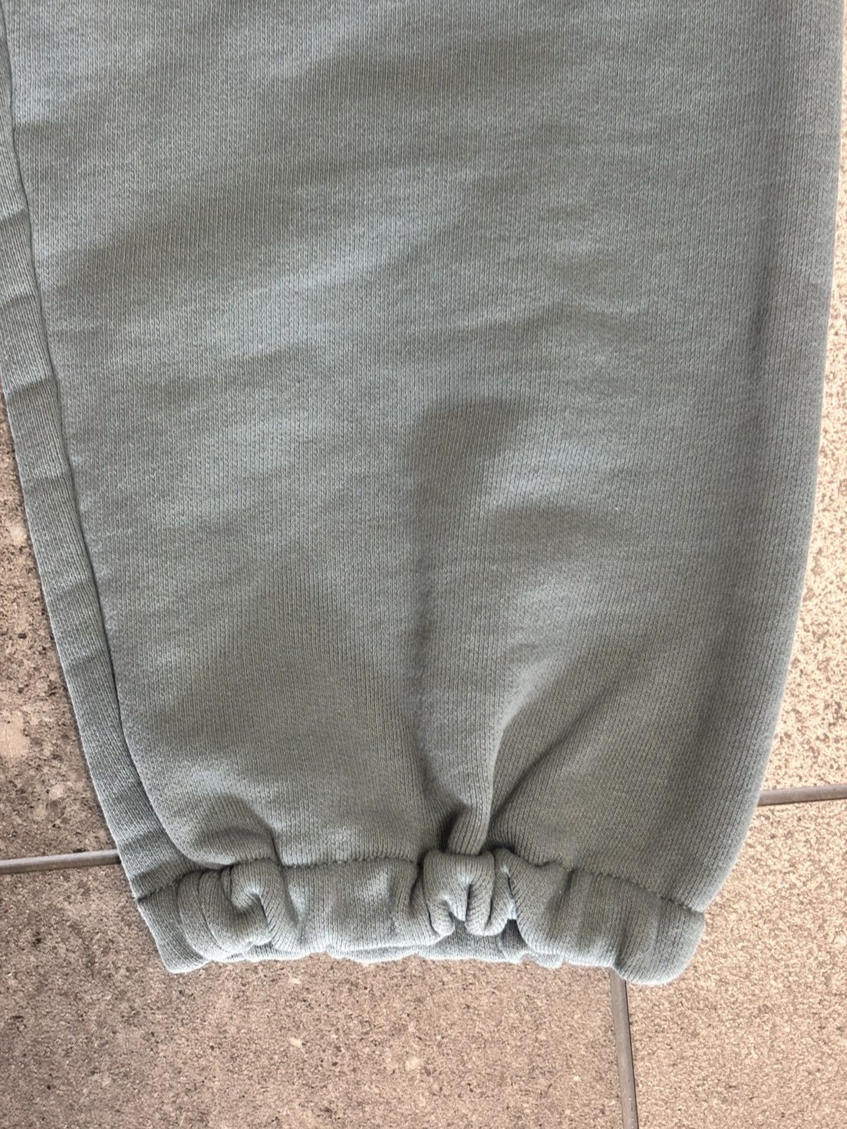 Kanye West × Yeezy YZY CALABASAS SWEATS SIZE S Size US 32 / EU 48 - 4 Thumbnail