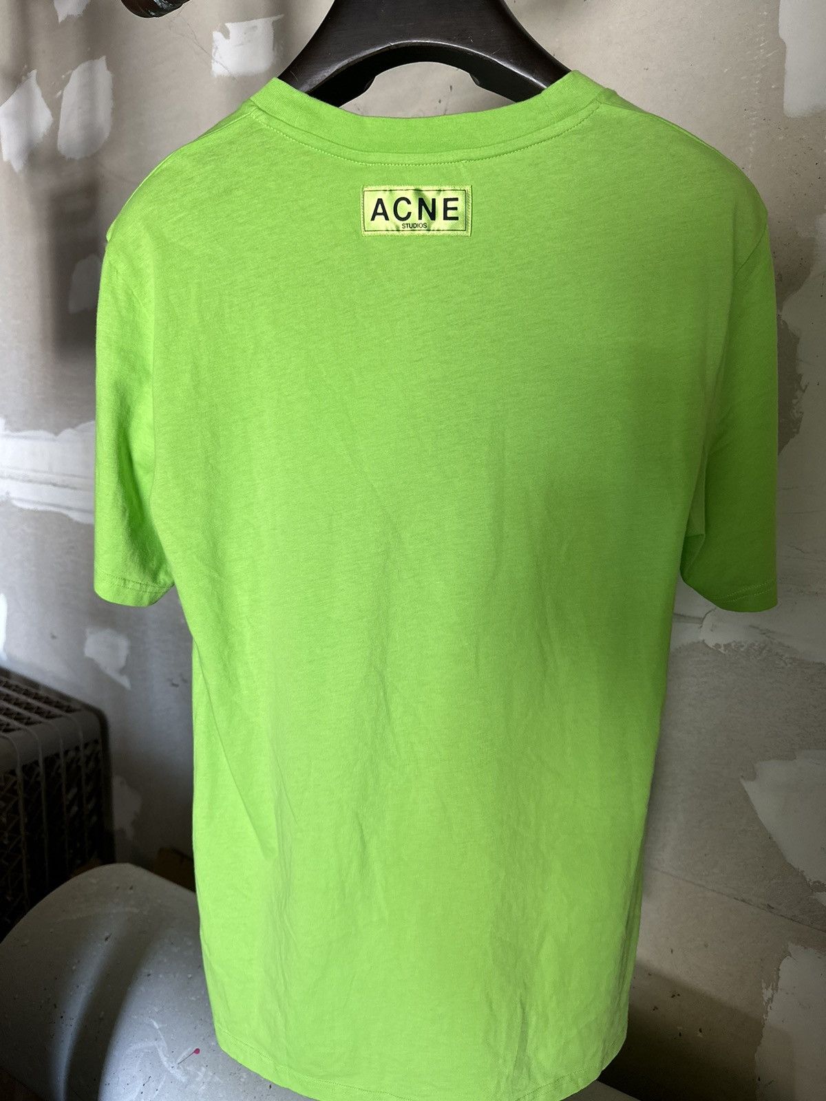 Acne Studios BNWTS”330$”ACNE STUDIOS WARPED LOGO TEE Size US S / EU 44-46 / 1 - 3 Thumbnail