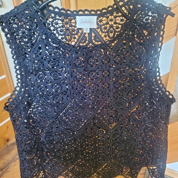 Anthropologie Anthropologie Deletta Black Lace Sz. M Shell Top Size M / US 6-8 / IT 42-44 - 2 Thumbnail