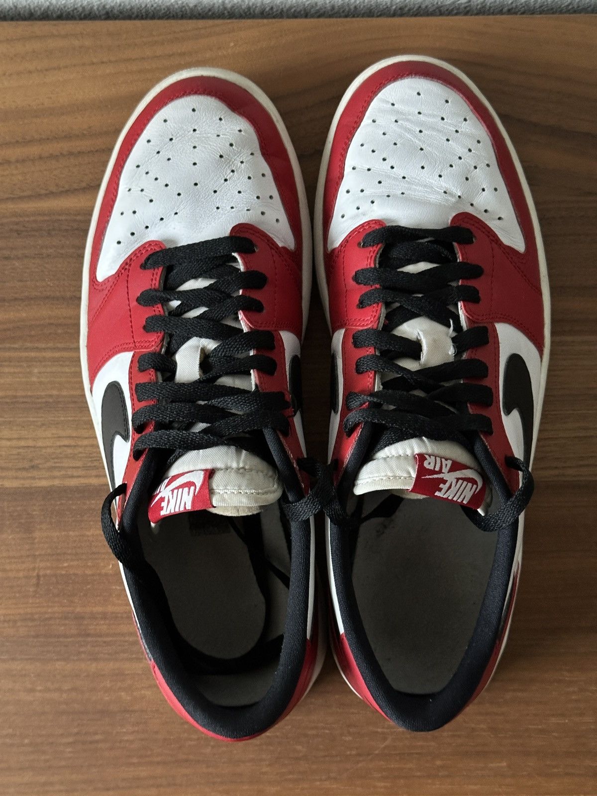 Jordan Brand Jordan 1 Retro Low OG Chicago 2016 Size US 11 / EU 44 - 6 Thumbnail