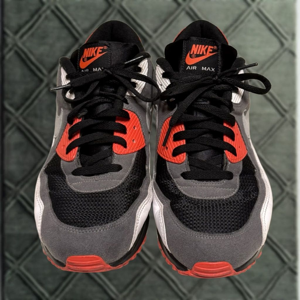 Nike Nike Air Max 90 Sneaker Men 2015 Size 13 US/47.5 EU Black/White/Gray Infrared Reversed OG 725233-006 Vintage: No Size US 12 / EU 45 - 1 Thumbnail