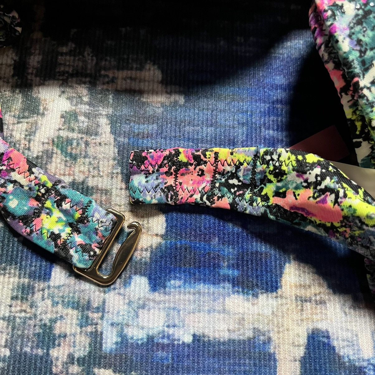 Designer × Swims × Victoria's Secret Victoria Secret Abstract Design Swim Bra Size ONE SIZE - 8 Thumbnail