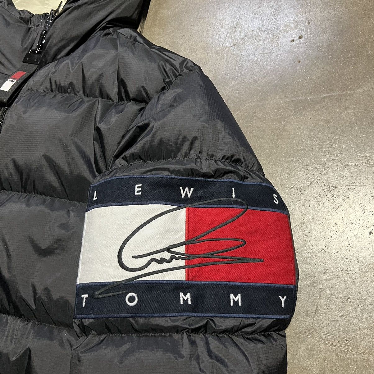 Tommy Hilfiger Tommy Hilfiger Lewis Hamilton Puffer Jacket Parka Coat Down Size US L / EU 52-54 / 3 - 4 Thumbnail