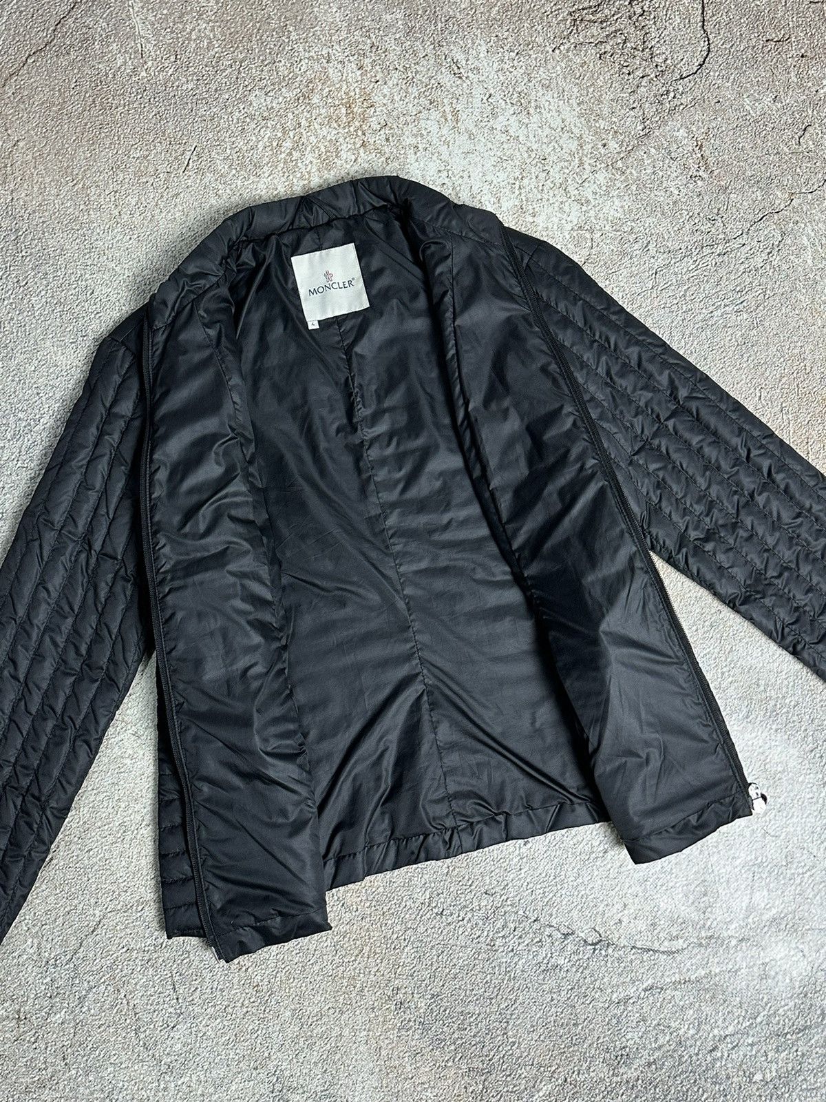 Moncler Vintage moncler mini puffer Size S / US 4 / IT 40 - 7 Thumbnail