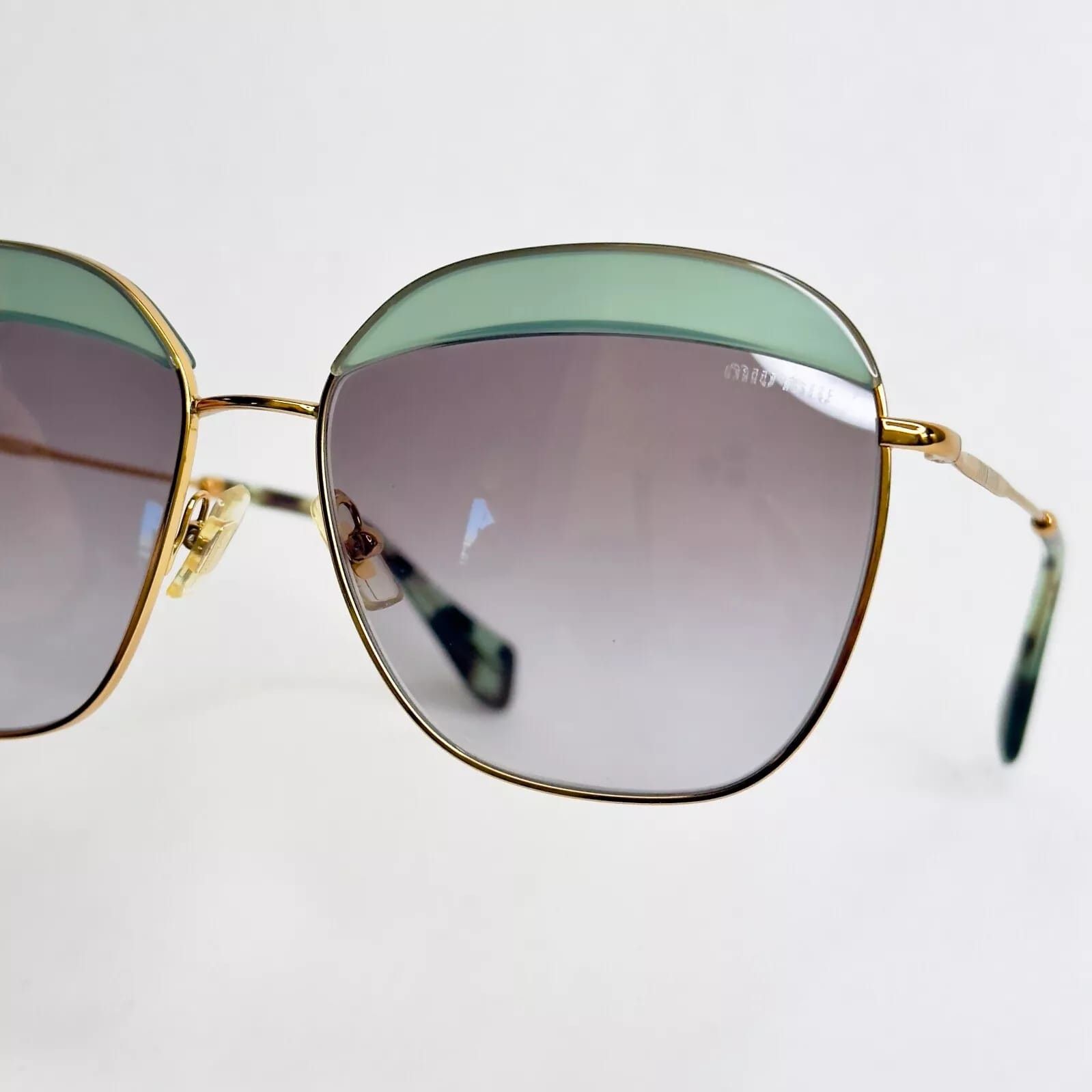 Miu Miu MIU MIU SO FRAME 53Q Square Gold Green Sunglasses MU53QS Size ONE SIZE - 10 Thumbnail