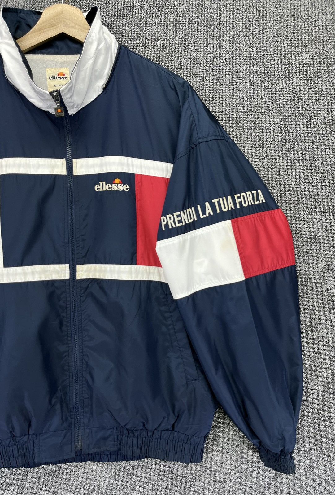 Ellesse Vintage Ellesse Racing Zip Up Light Jacket Size US L / EU 52-54 / 3 - 3 Thumbnail