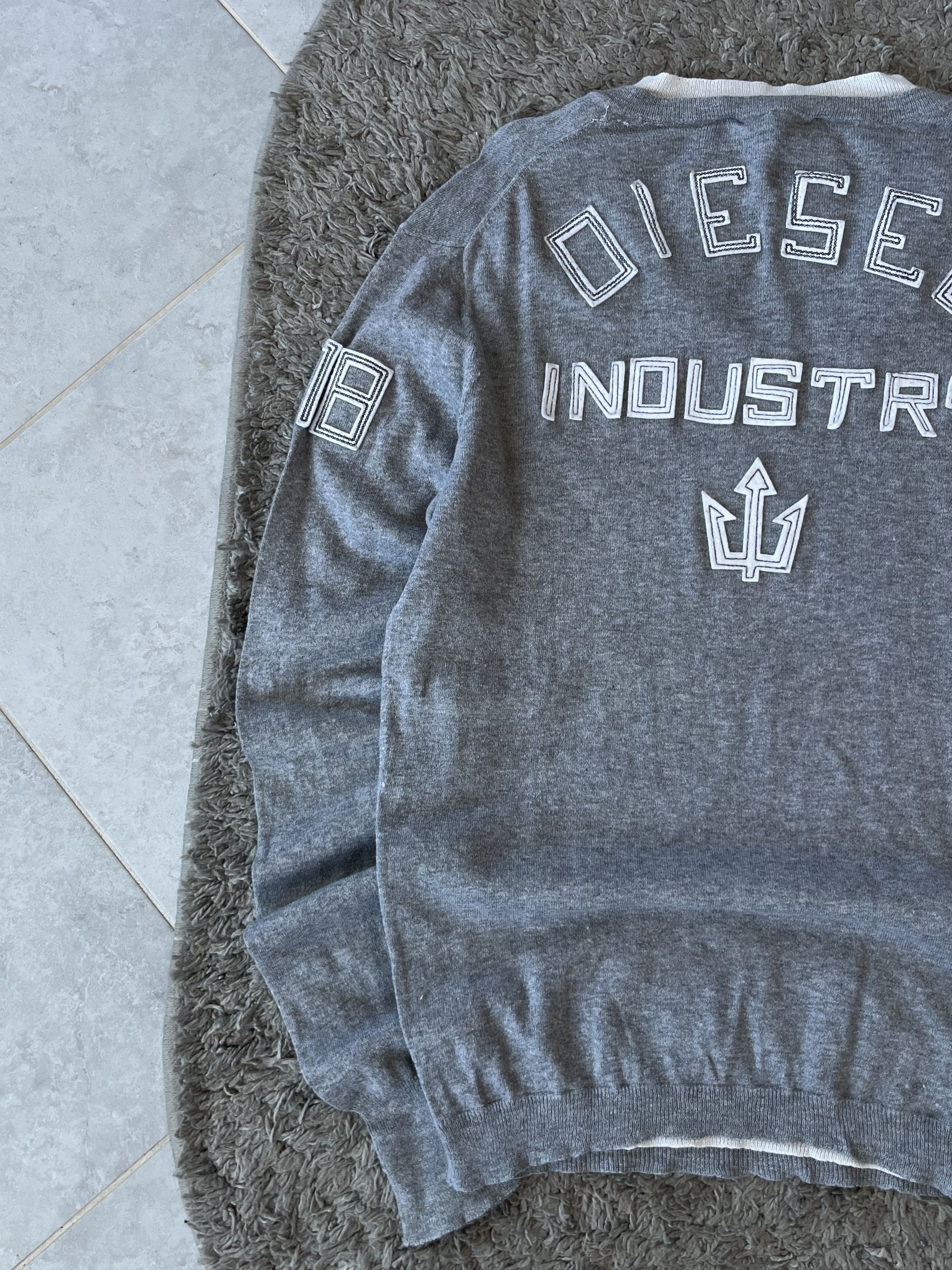 Diesel DIESEL INDUSTRY Sweater V Throat Big Logo Streetwear Size US L / EU 52-54 / 3 - 5 Thumbnail