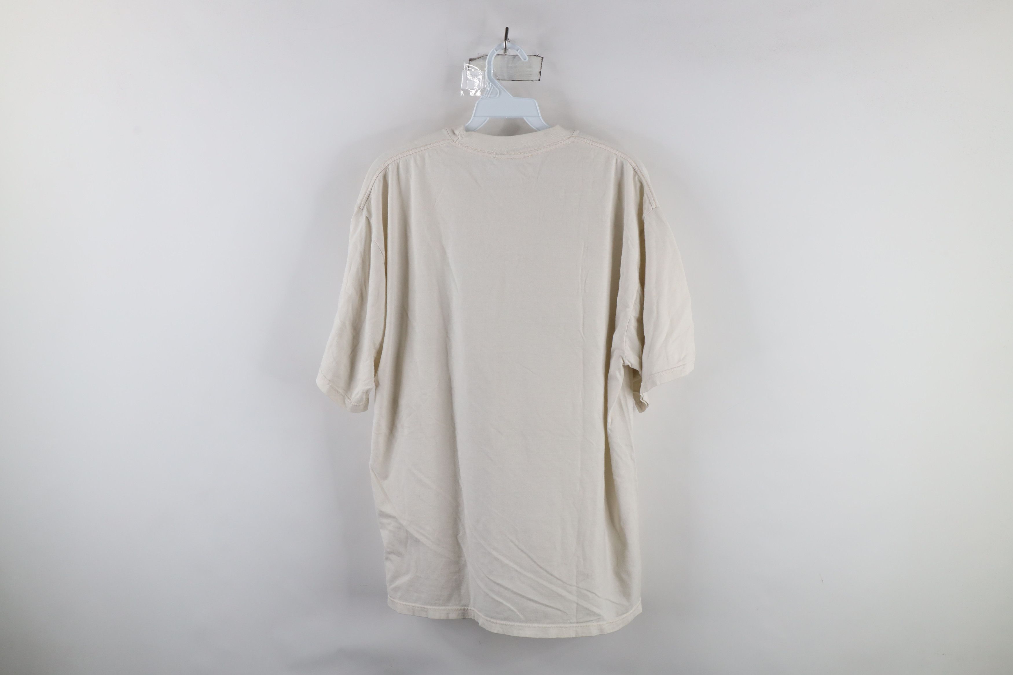 Vintage Vintage 90s Streetwear Spell Out Under Gardener T-Shirt Size US L / EU 52-54 / 3 - 10 Thumbnail
