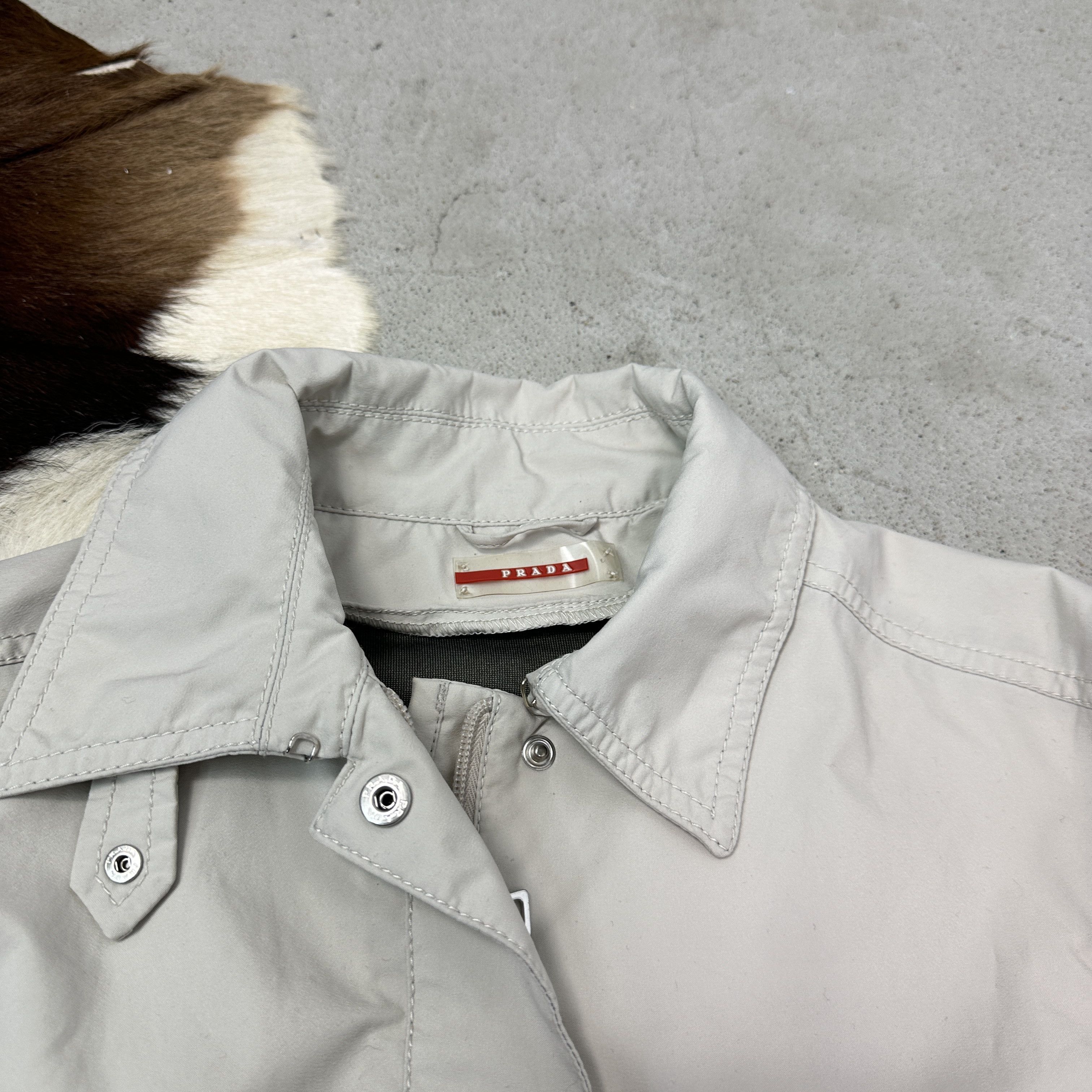Prada Vintage Minimalist Classy Gore-Tex Prada Coat Y2K Size M / US 6-8 / IT 42-44 - 13 Thumbnail