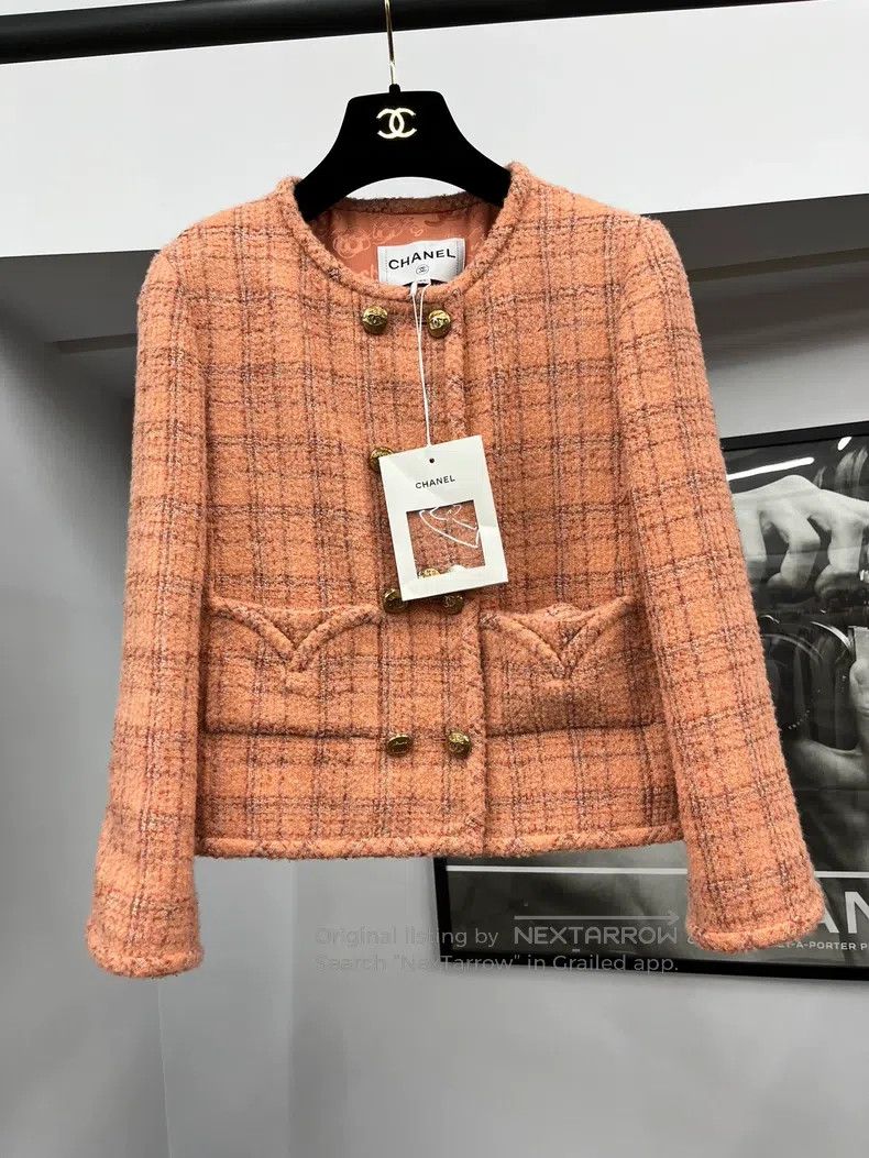 Chanel Chanel 24A Manchester orange soft double-breasted jacket Size XXS / US 00 / IT 34 - 1 Thumbnail