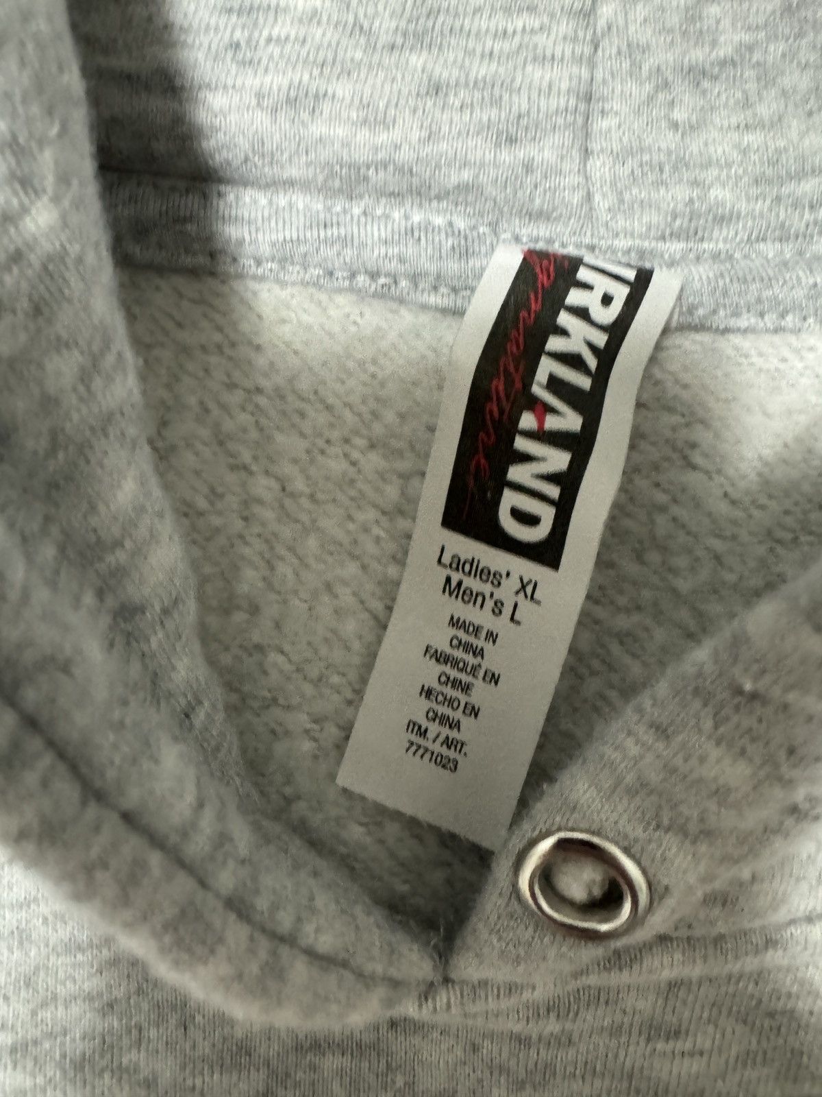 Kirkland Signature Kirkland signature grey hoodie Size US L / EU 52-54 / 3 - 4 Thumbnail