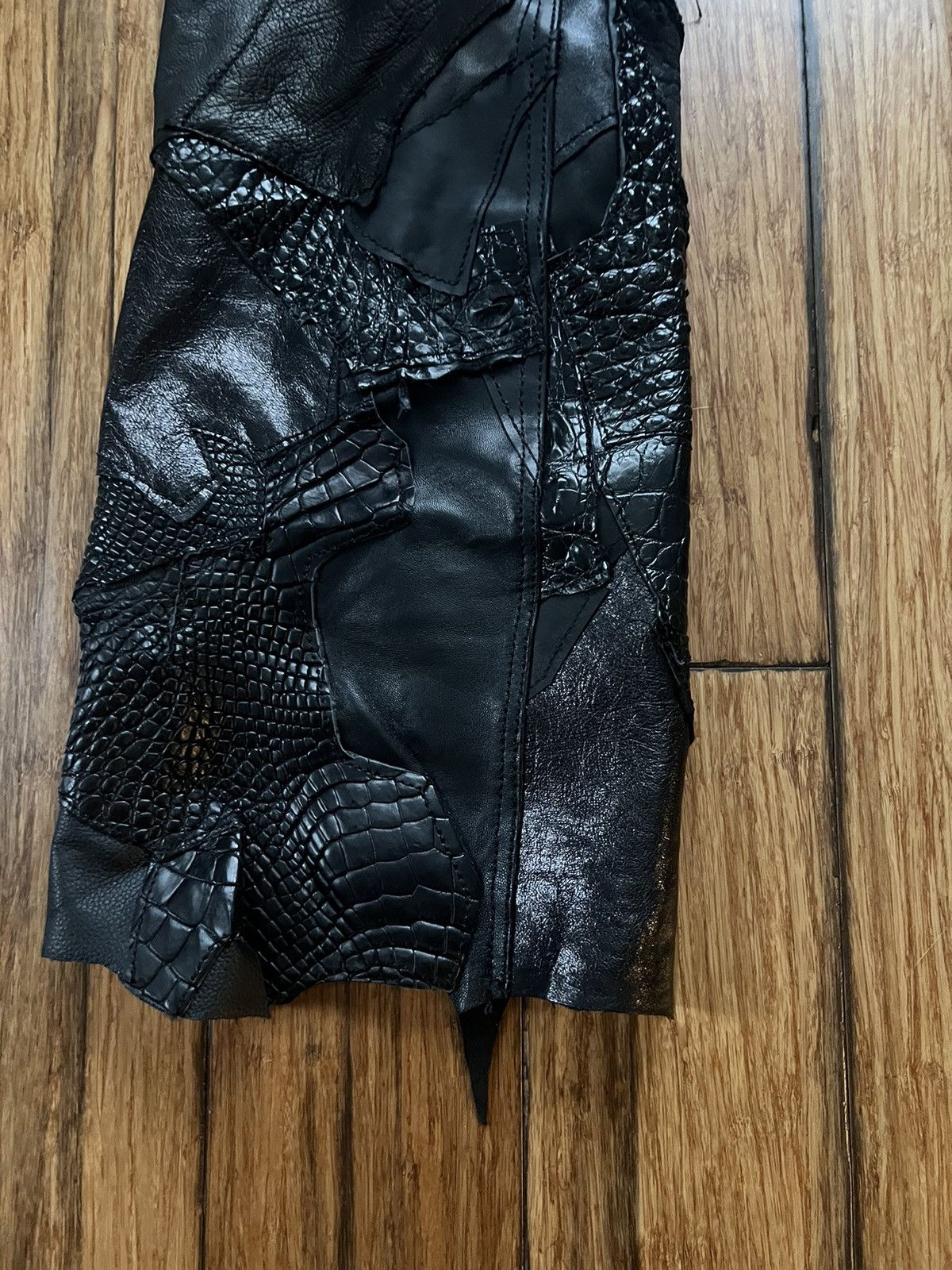 Yasuyuki Ishii Yasuyuki Ishii Leather Variation Patchwork Jeans Size US 34 / EU 50 - 3 Thumbnail