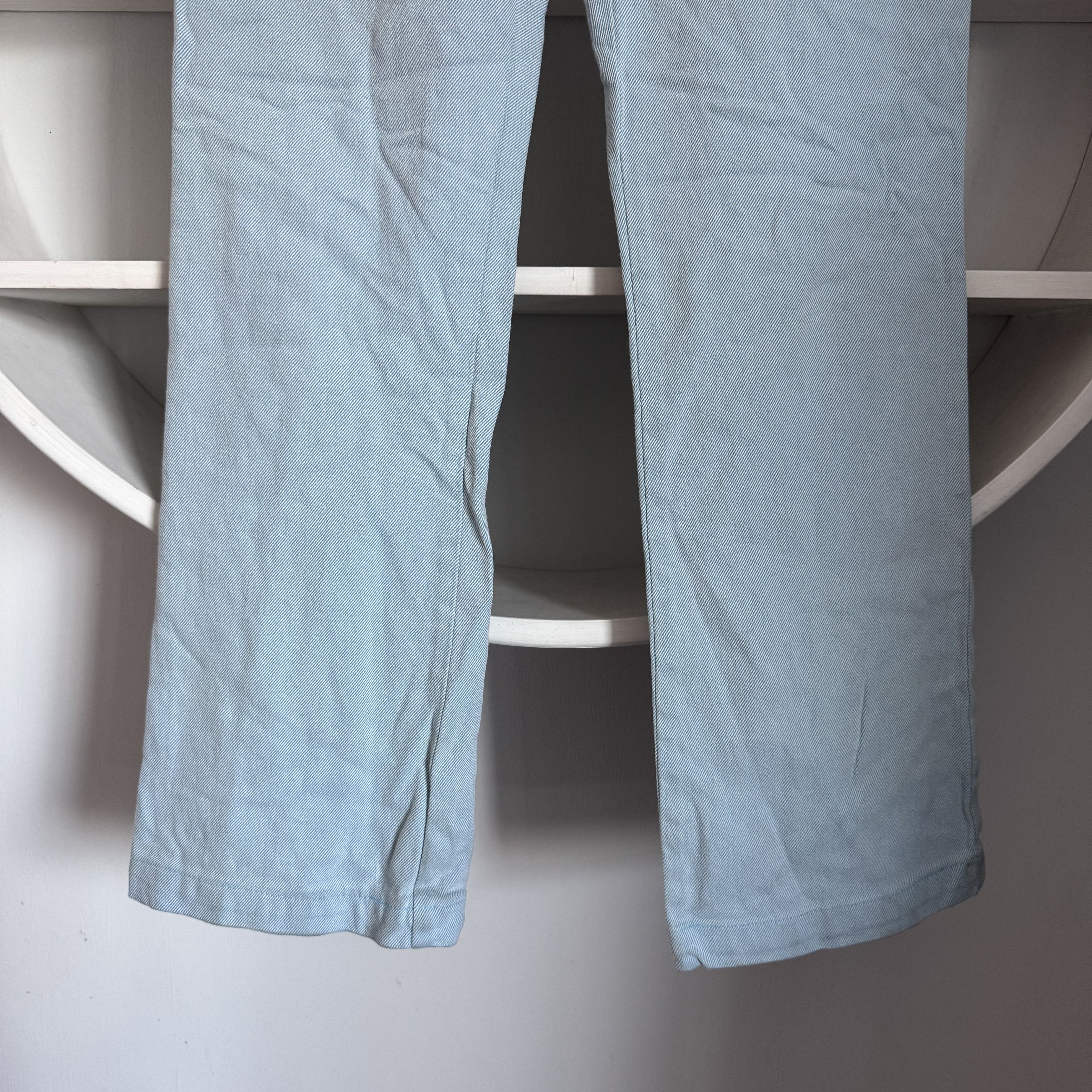 Moschino Vintage MOSCHINO Jeans Logo Blue Light Wide Jeans Size 28" / US 6 / IT 42 - 6 Thumbnail