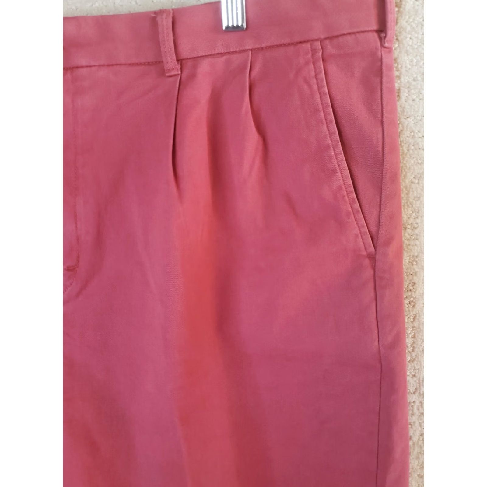 Izod Mens IZOD Saltwater Casual Shorts 40 x9.5 Cotton Stretch Pleated Front Light Red Size US 40 / EU 56 - 4 Thumbnail