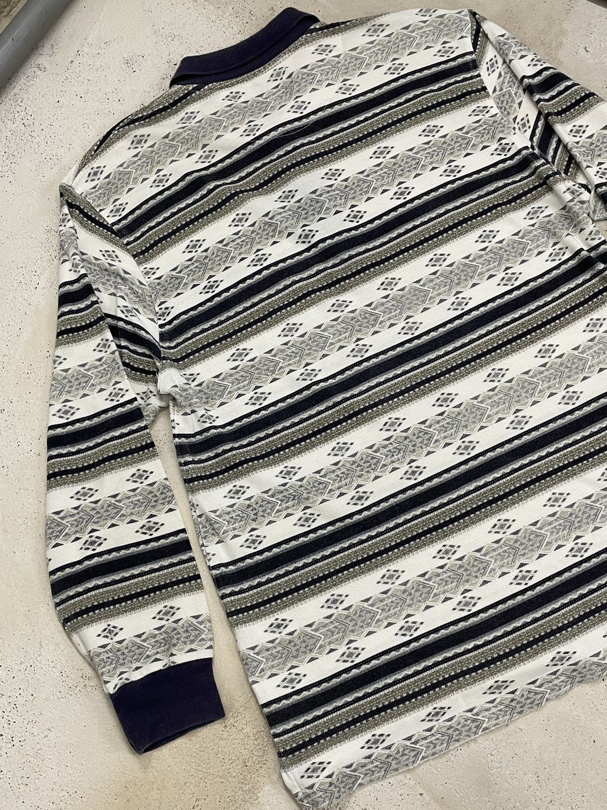Montagut × Vintage Vintage Montagut Paris Long Sleeve Polos Abstract Art Size US M / EU 48-50 / 2 - 10 Thumbnail