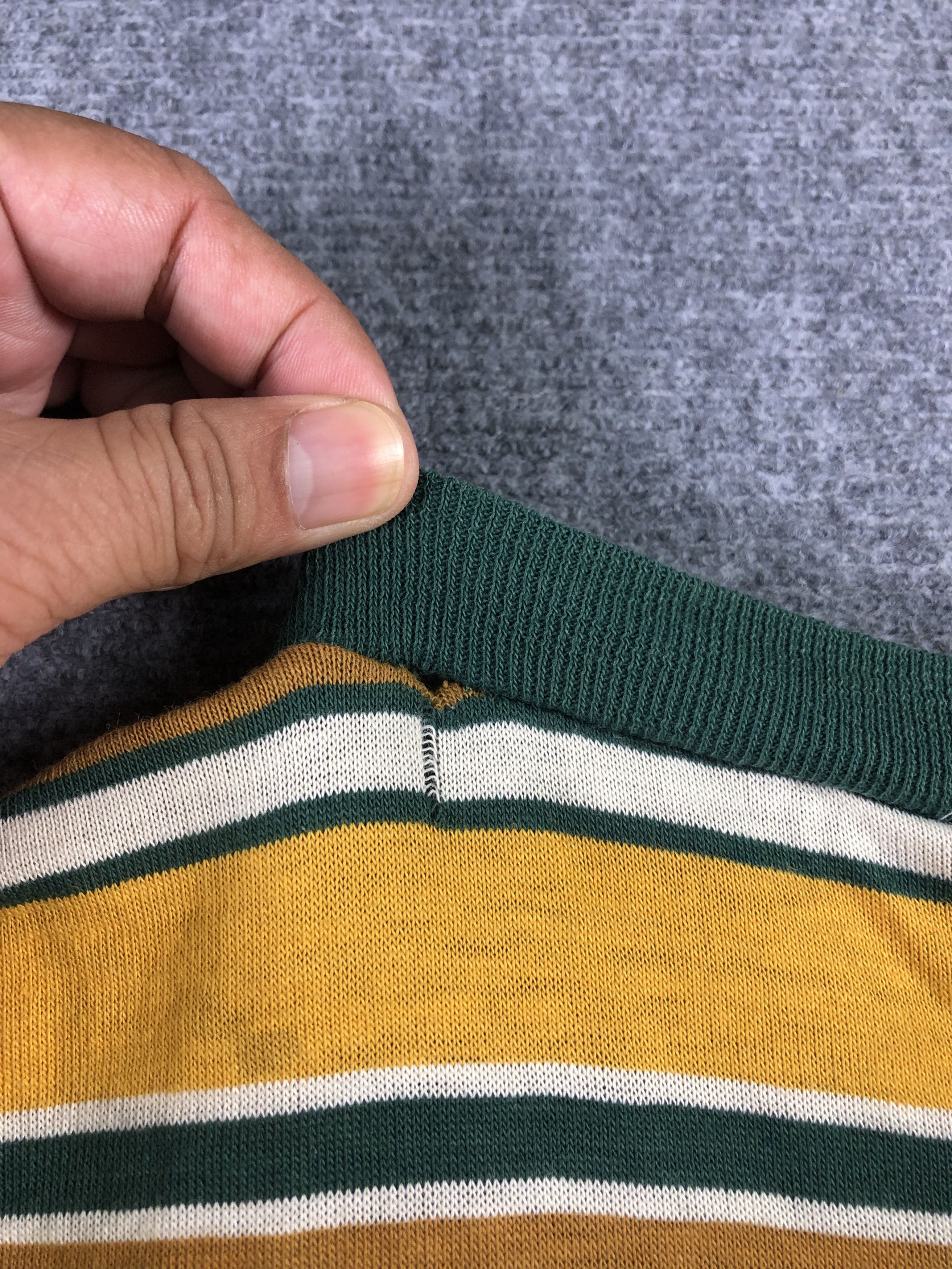 Vintage Vintage Stripe Tshirt Size US L / EU 52-54 / 3 - 4 Thumbnail