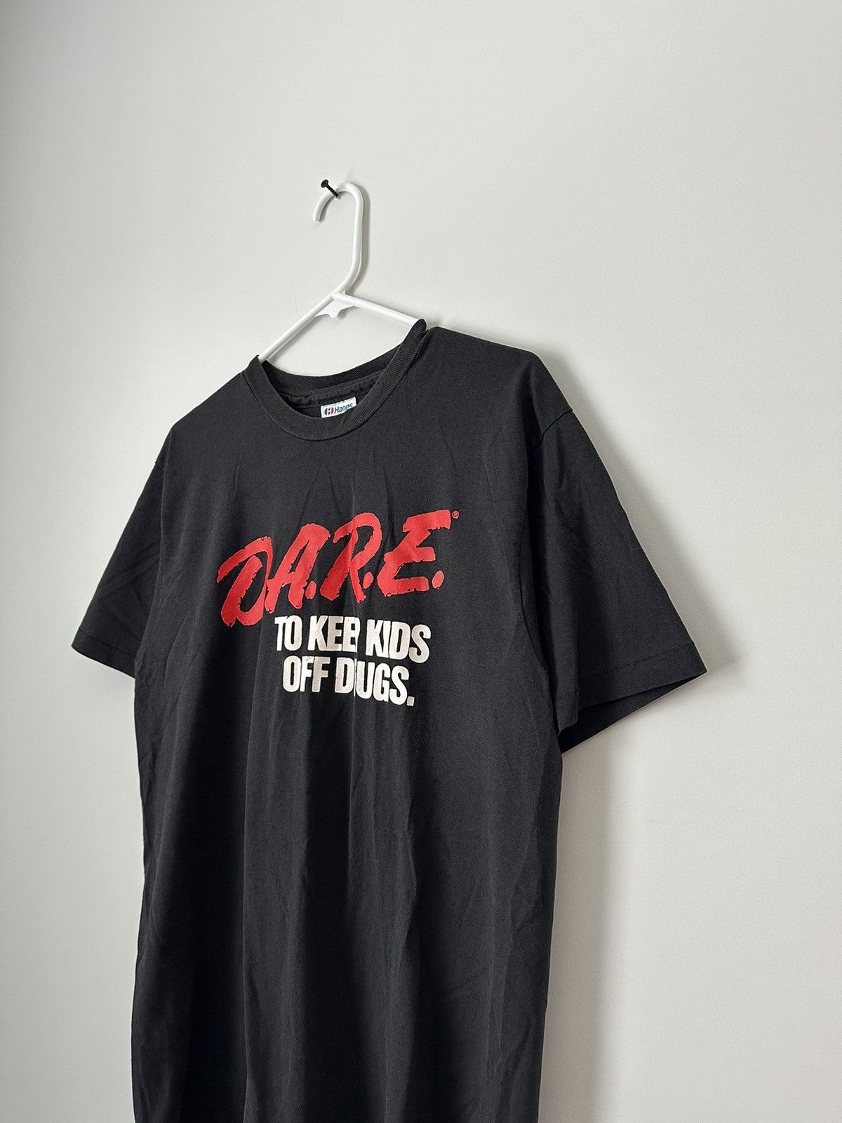 D.A.R.E Vintage D.A.R.E To Keep Kid s Off Drugs Tees Size US M / EU 48-50 / 2 - 2 Thumbnail