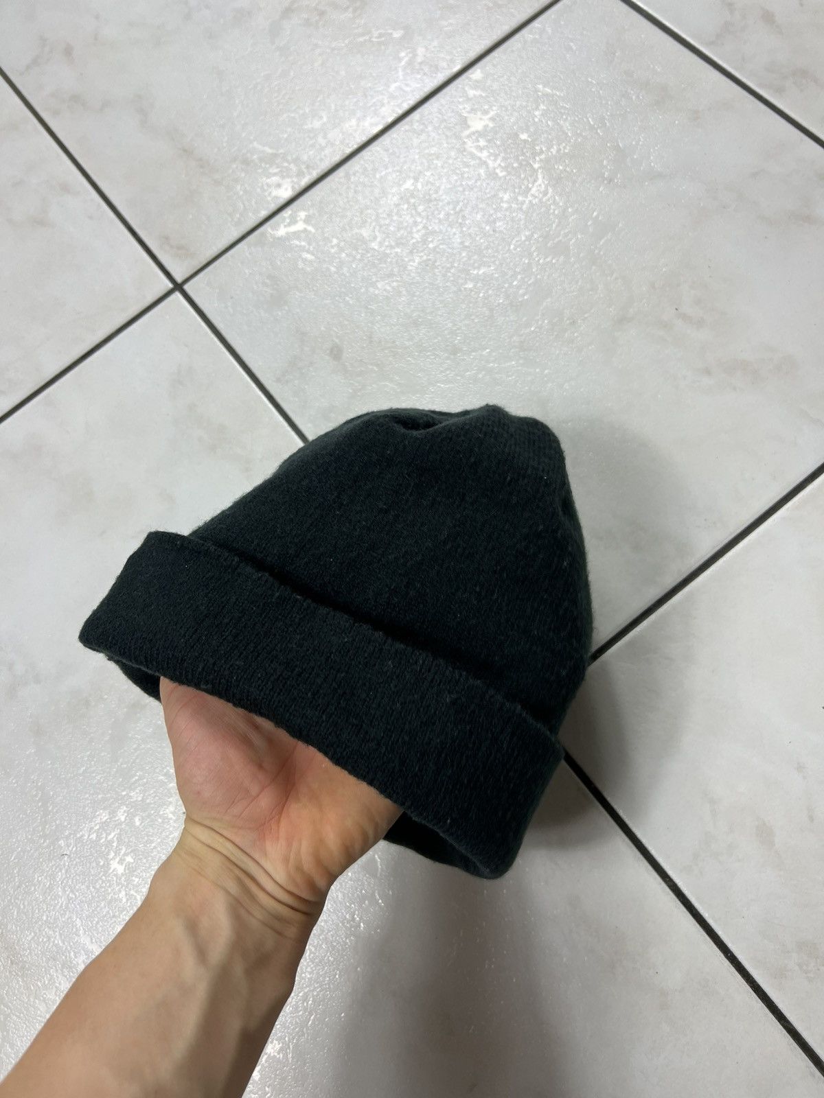Nike Vintage Nike reversible y2k knit classic swoosh beanie hat Size ONE SIZE - 8 Thumbnail